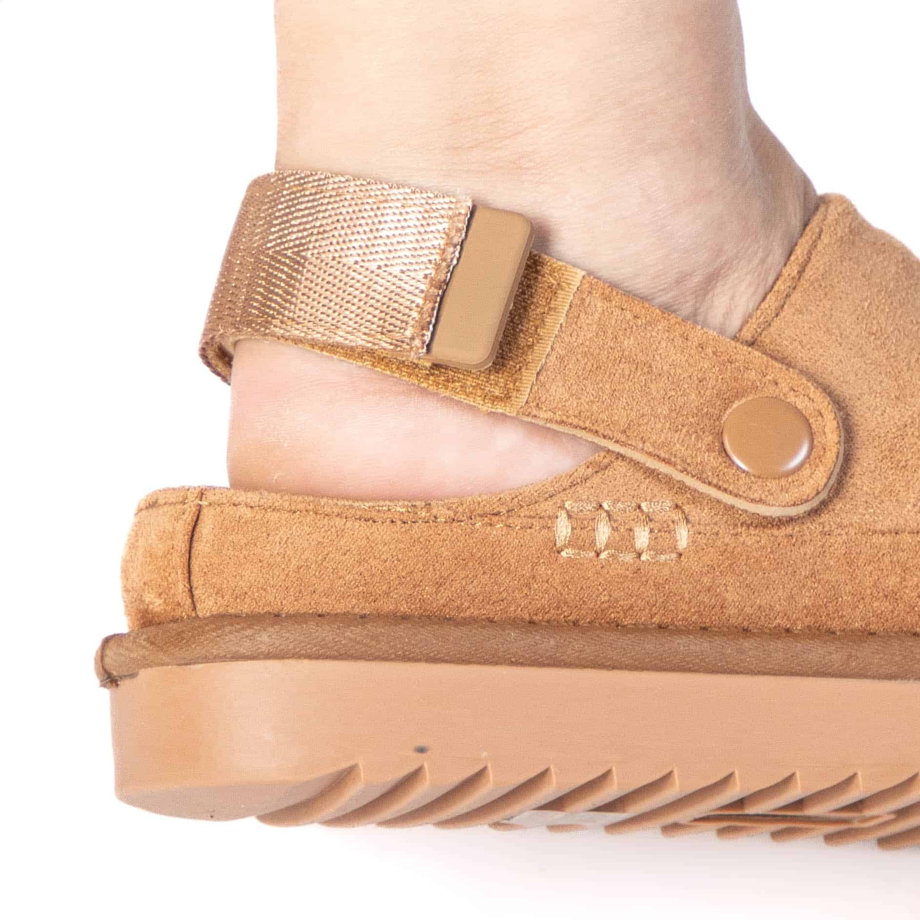 Sofie – Chaussons Femmes en Tabac.