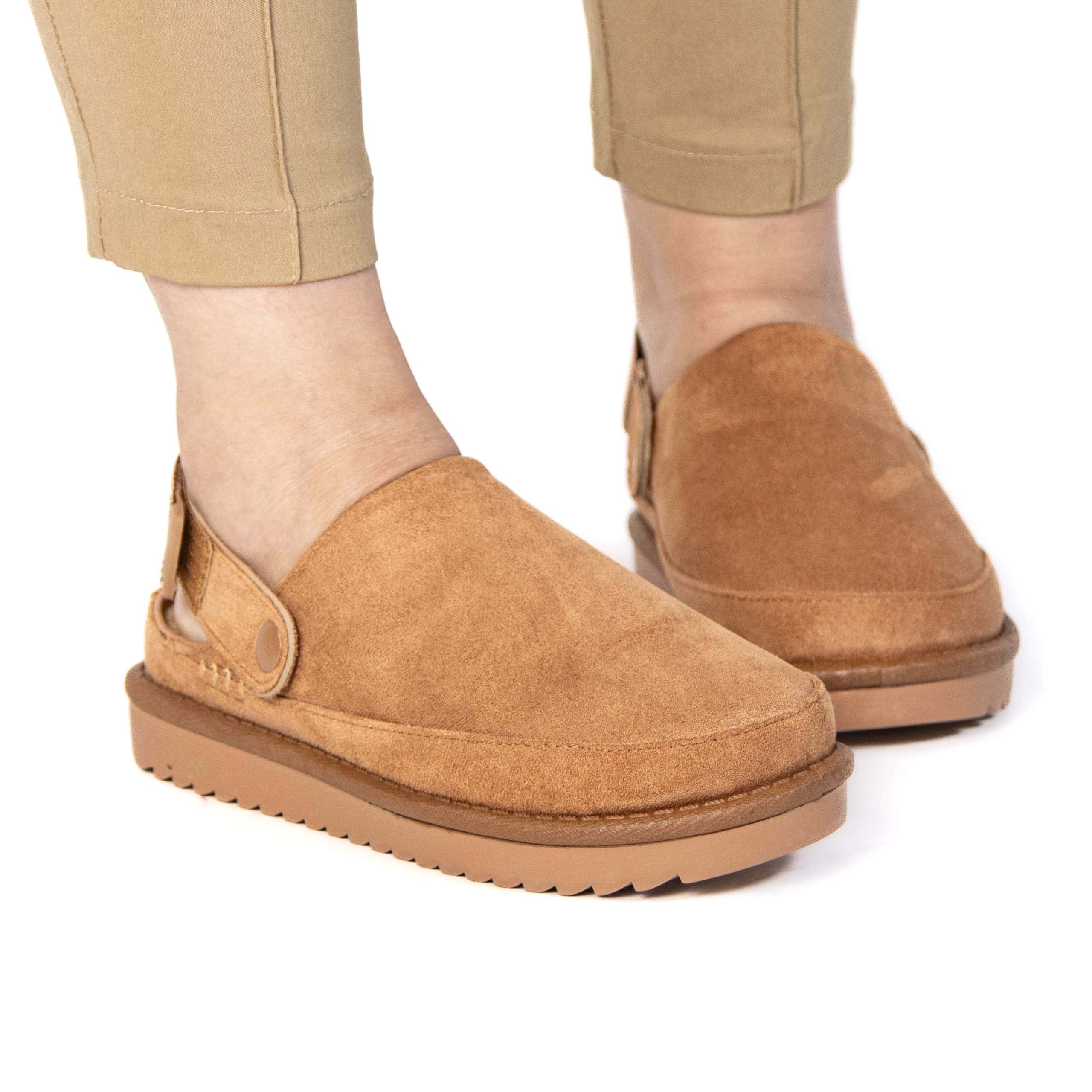 Sofie – Chaussons Femmes en Tabac.
