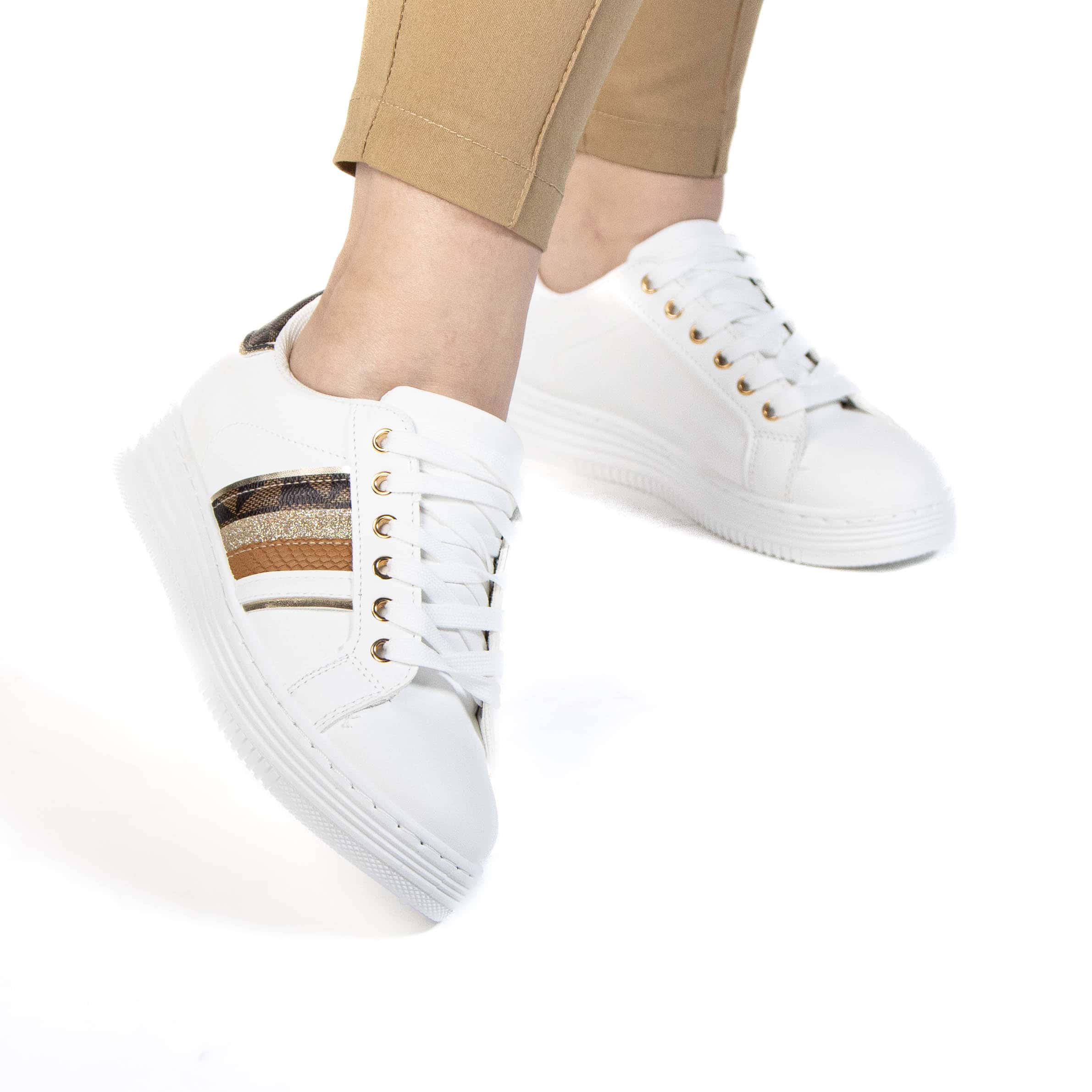 LILA – Baskets Femmes en Marron.