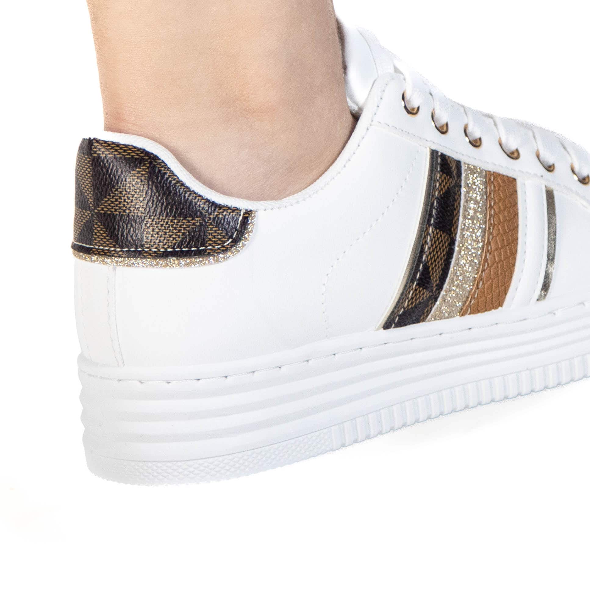 LILA – Baskets Femmes en Marron.