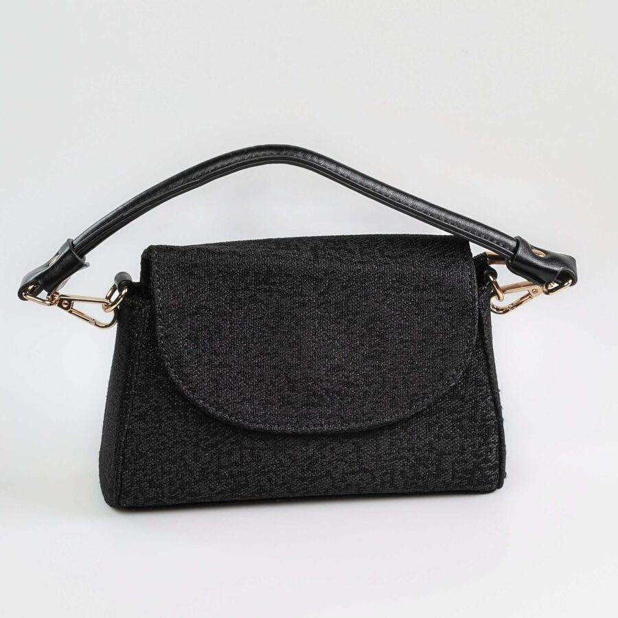 Sac à main noir en tissu avec poignée en cuir synthétique, élégant et pratique..