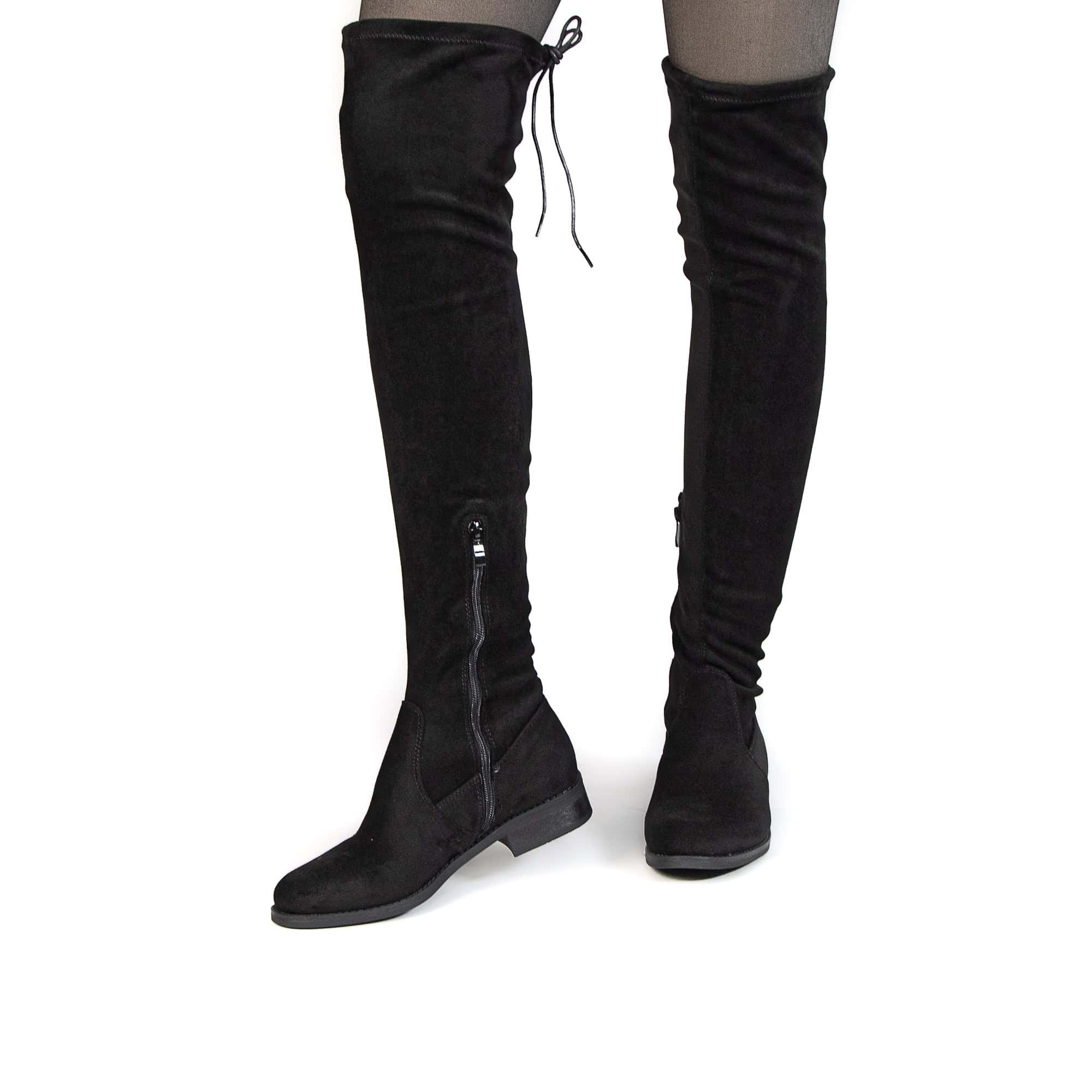 Joana – Cuissardes Femmes en Noir.