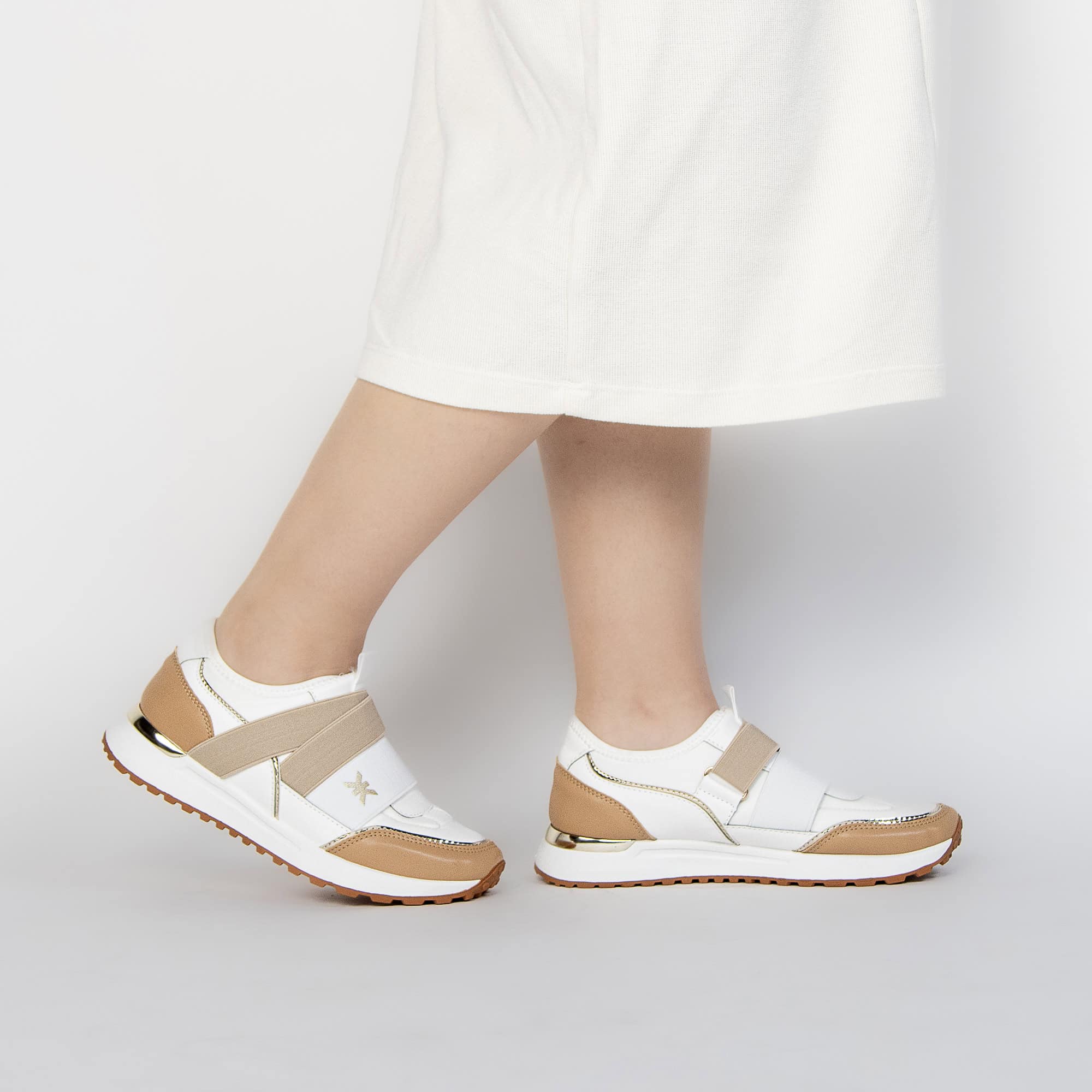 Melvine - Baskets Femmes en Kaki.