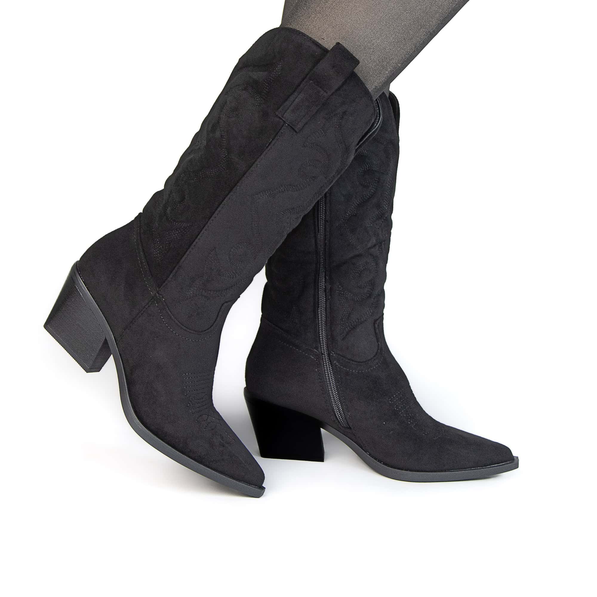 Santiags – Bottes Femmes en Noir.