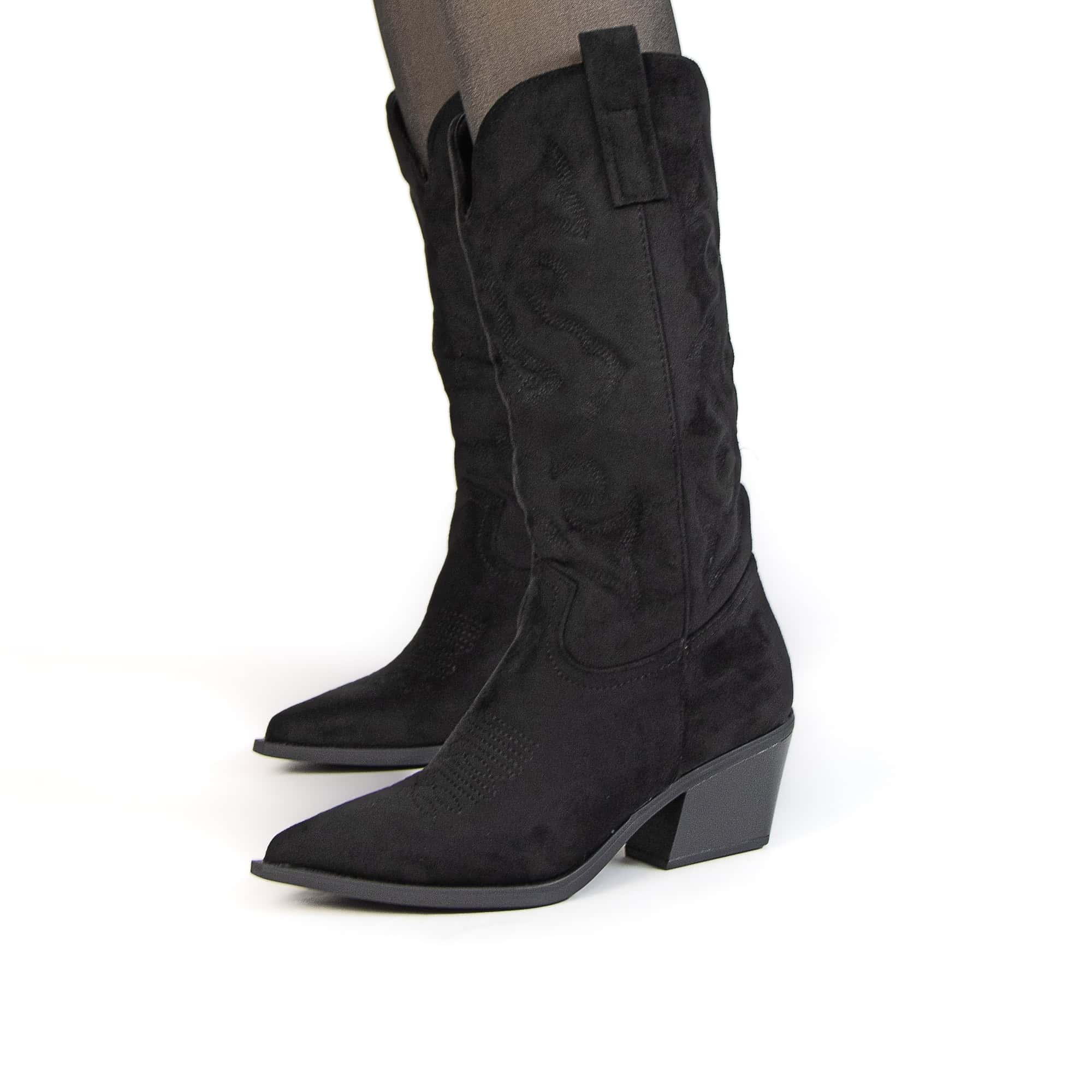 Santiags – Bottes Femmes en Noir.