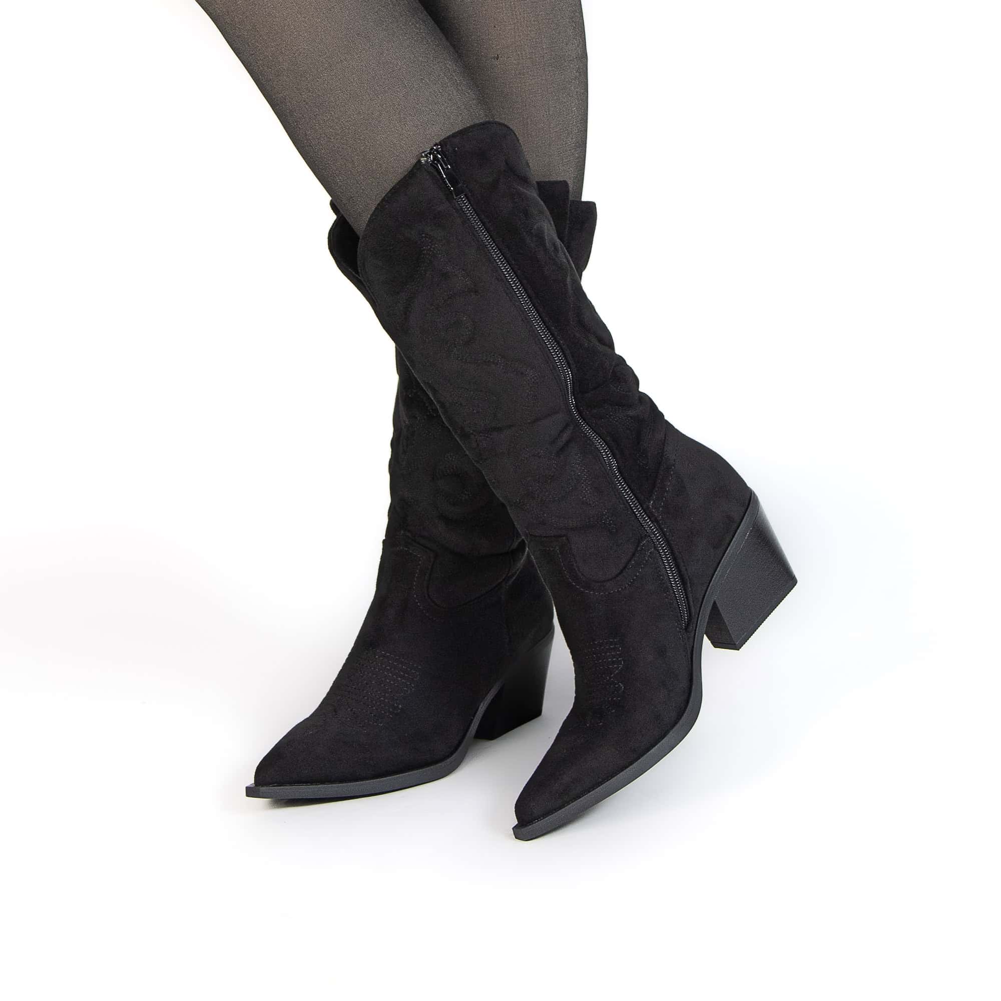 Santiags – Bottes Femmes en Noir.