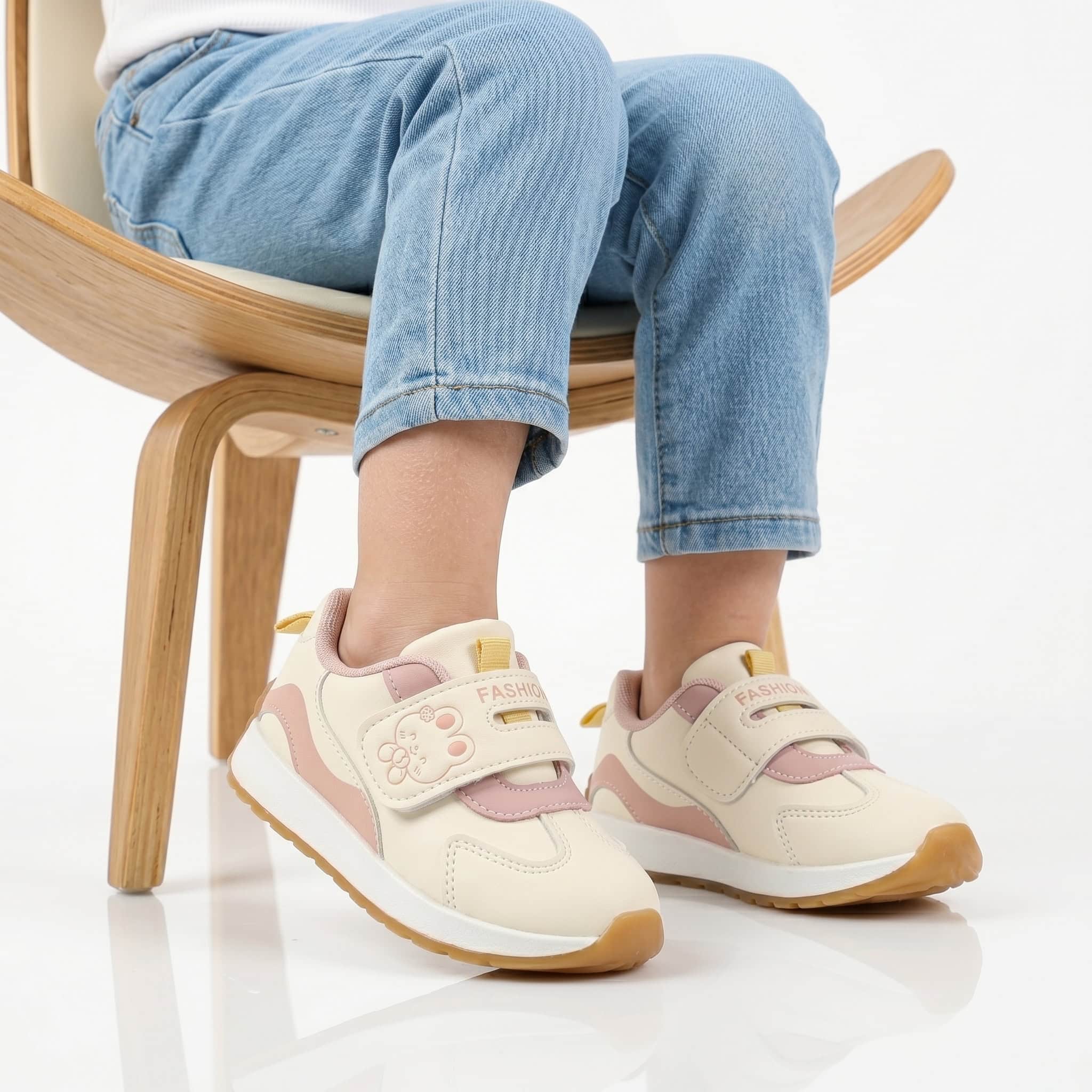 Zell – Baskets Enfants en Rose.