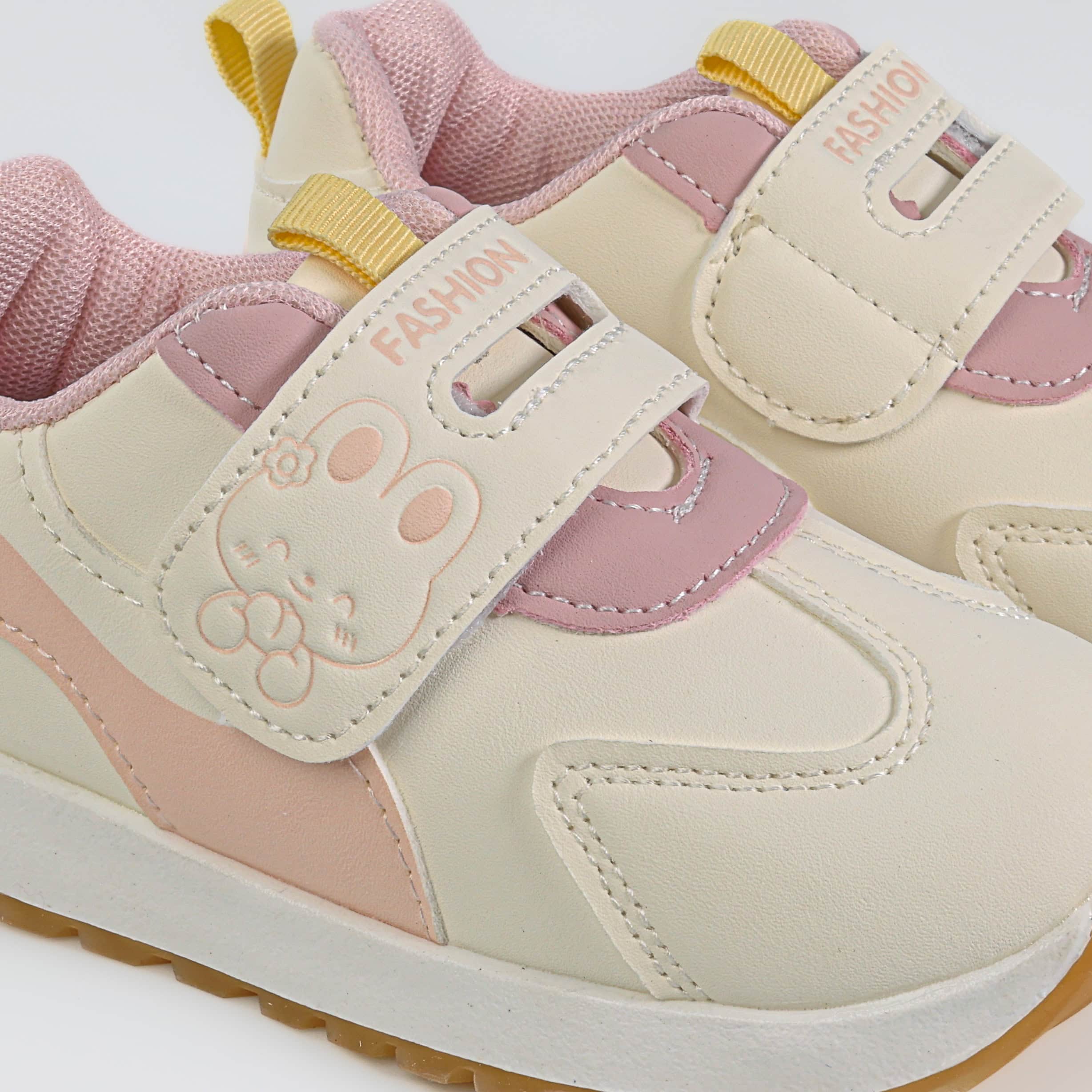 Zell – Baskets Enfants en Rose.