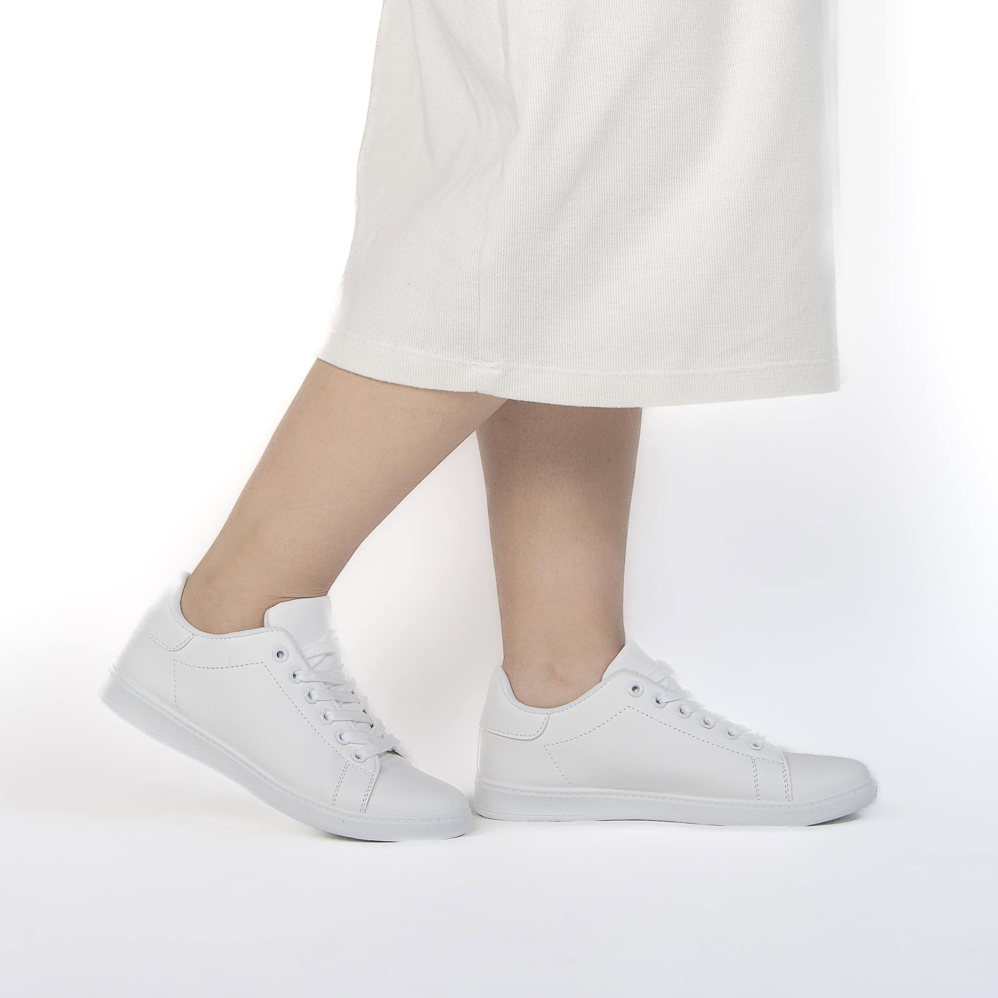 HEDDY - Baskets Basse en Blanc.