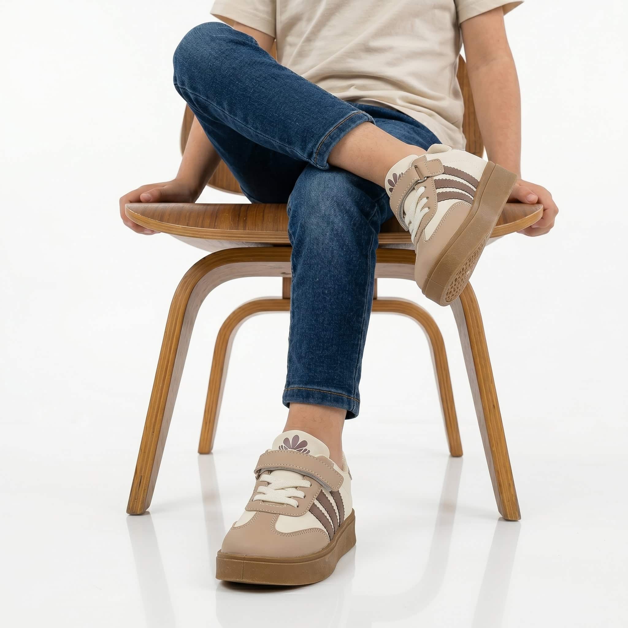 Layan – Baskets Enfants en Kaki.