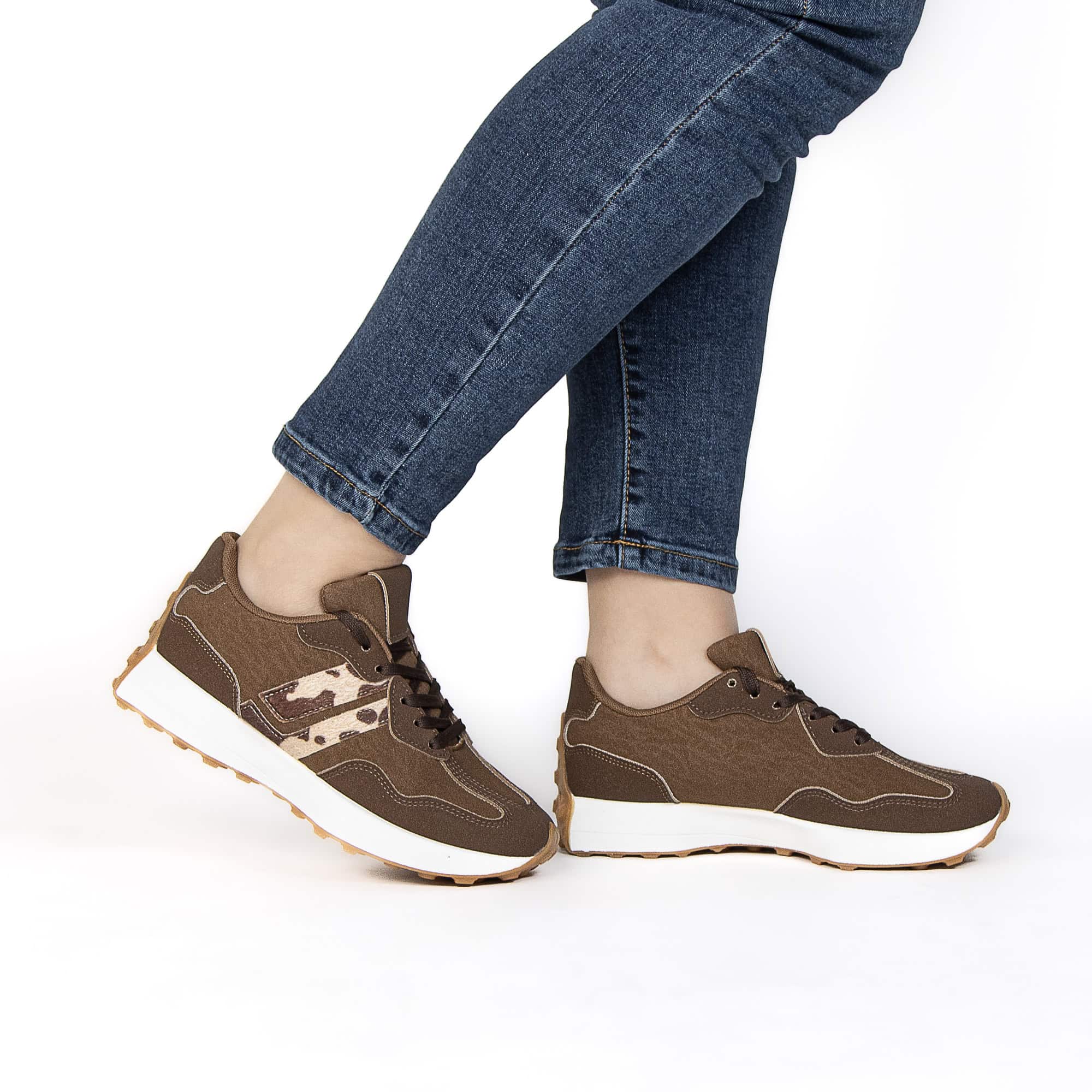 OZEL – Baskets femmes en Marron.
