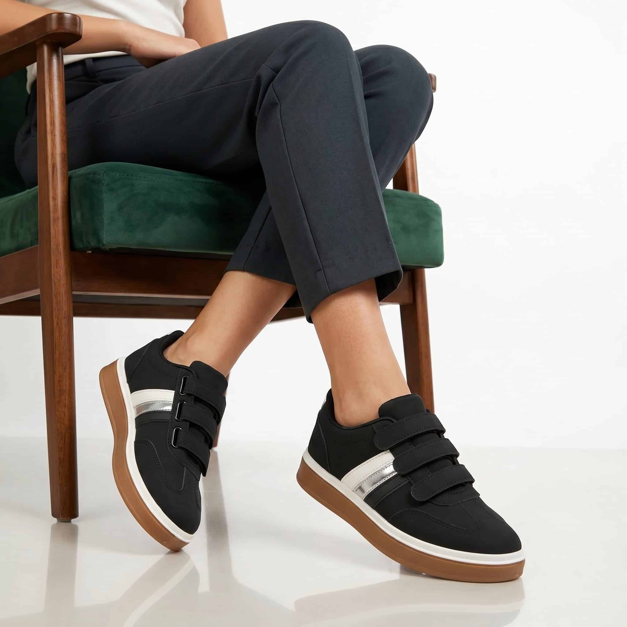 Nova – Baskets Femmes en Noir.