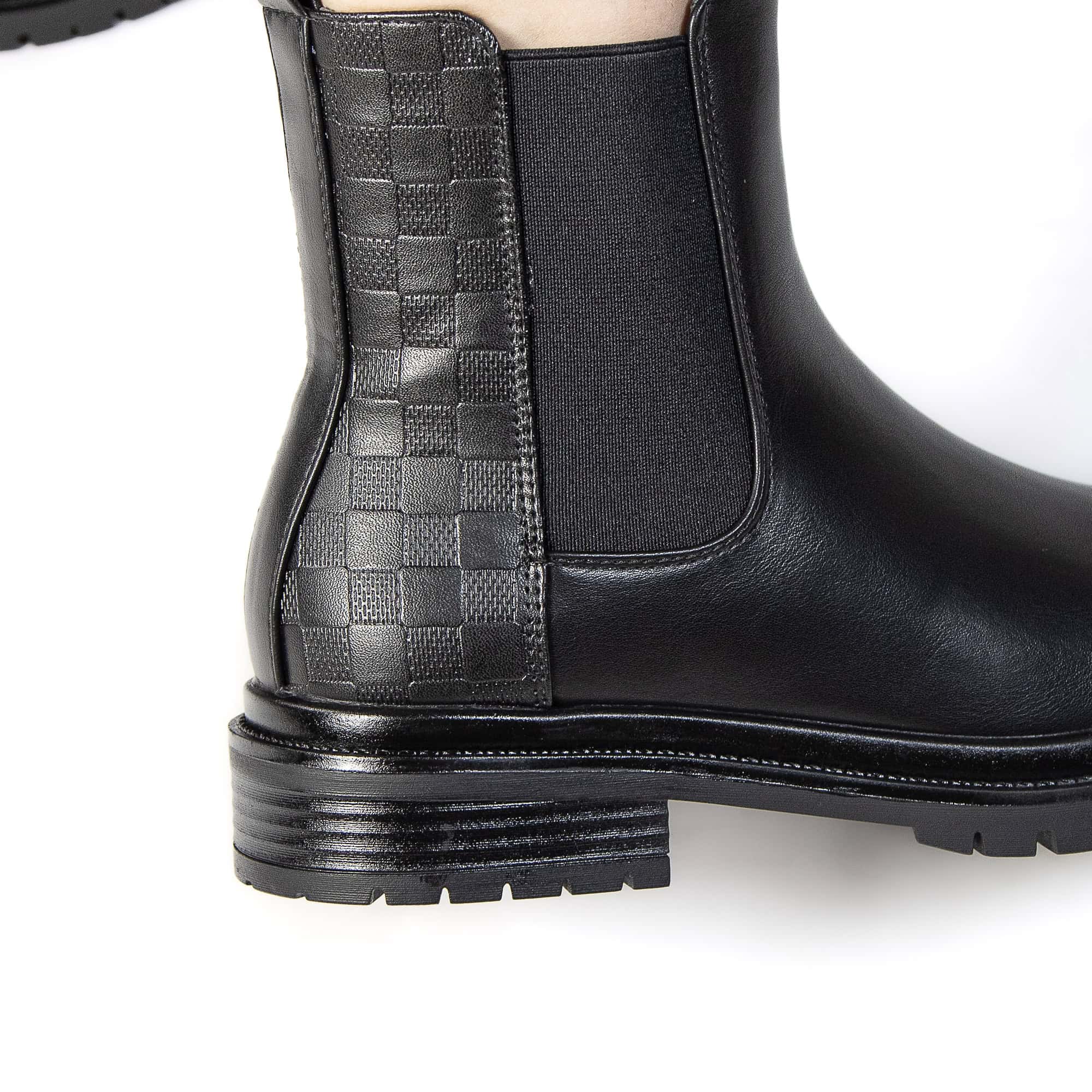YANTI – Bottines femmes en Noir.