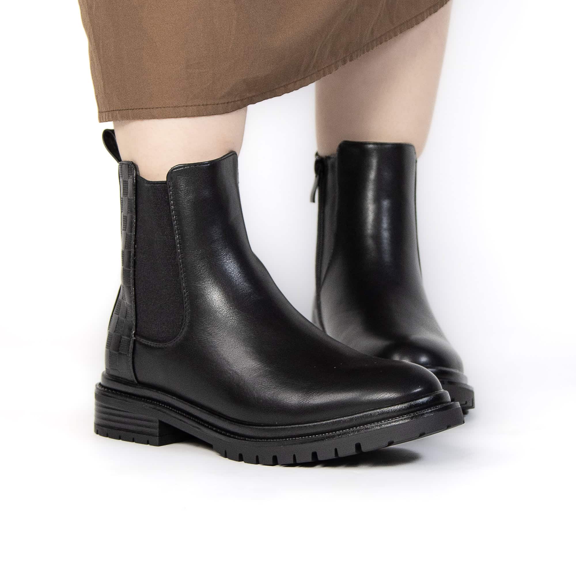 YANTI – Bottines femmes en Noir.