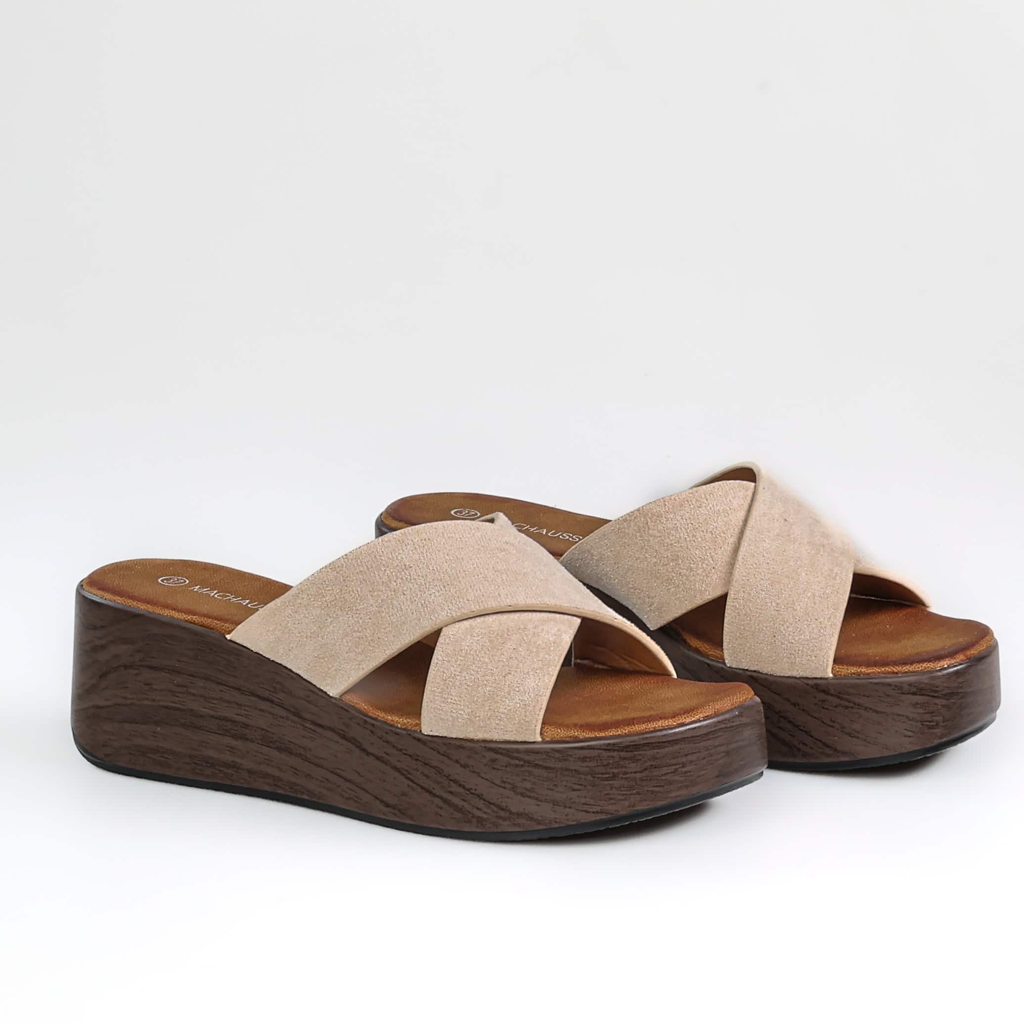 Nuda – Sandales compensées en Beige.