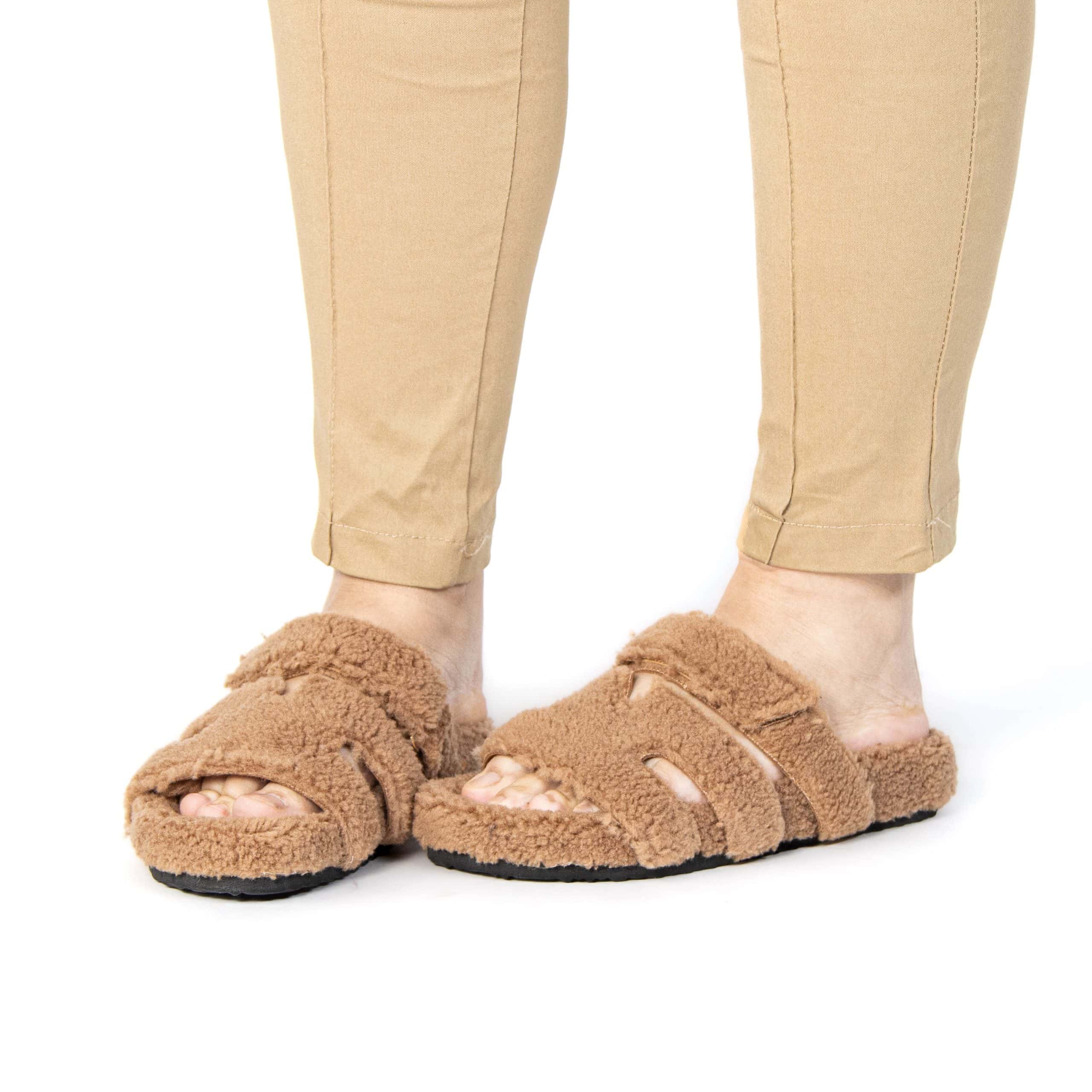 Softy – Pantoufles Femmes en Tabac.