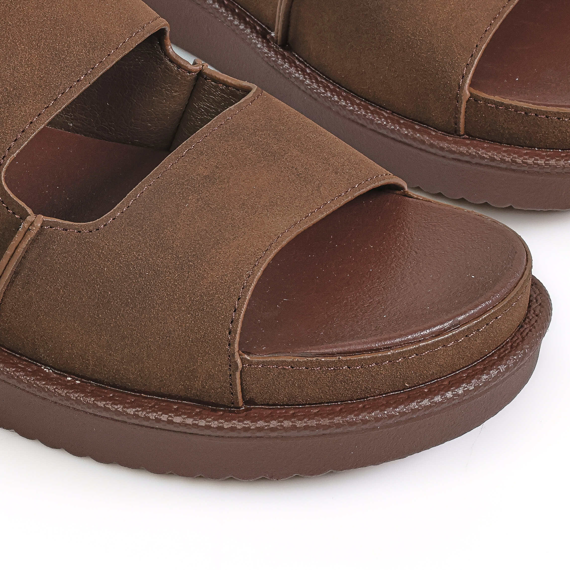 Cadence – Sandales confortables en Coffee.