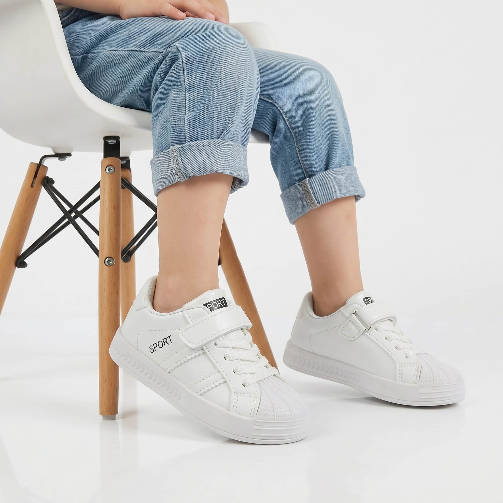 Samy – Baskets Enfants en Blanc.
