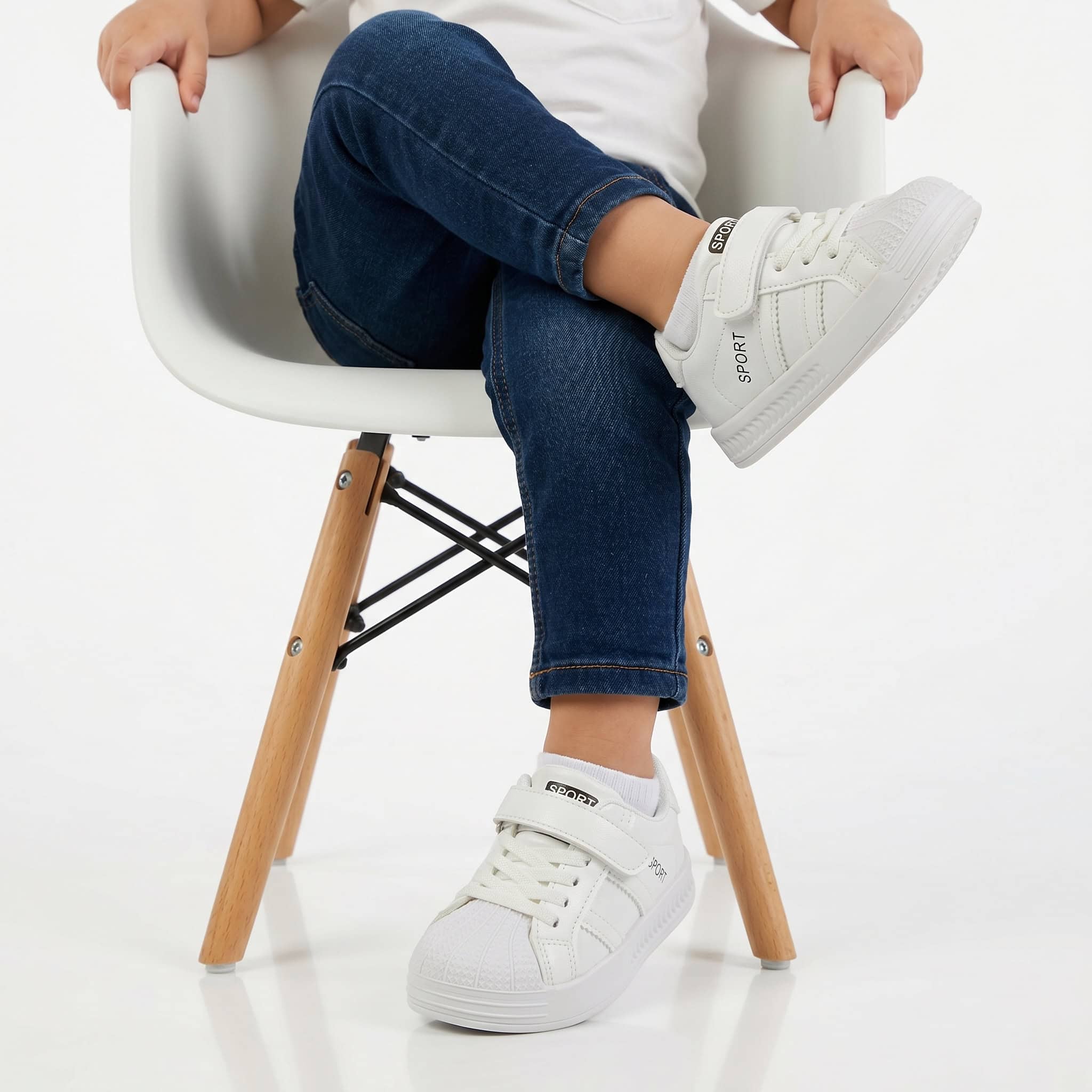 Samy – Baskets Enfants en Blanc.