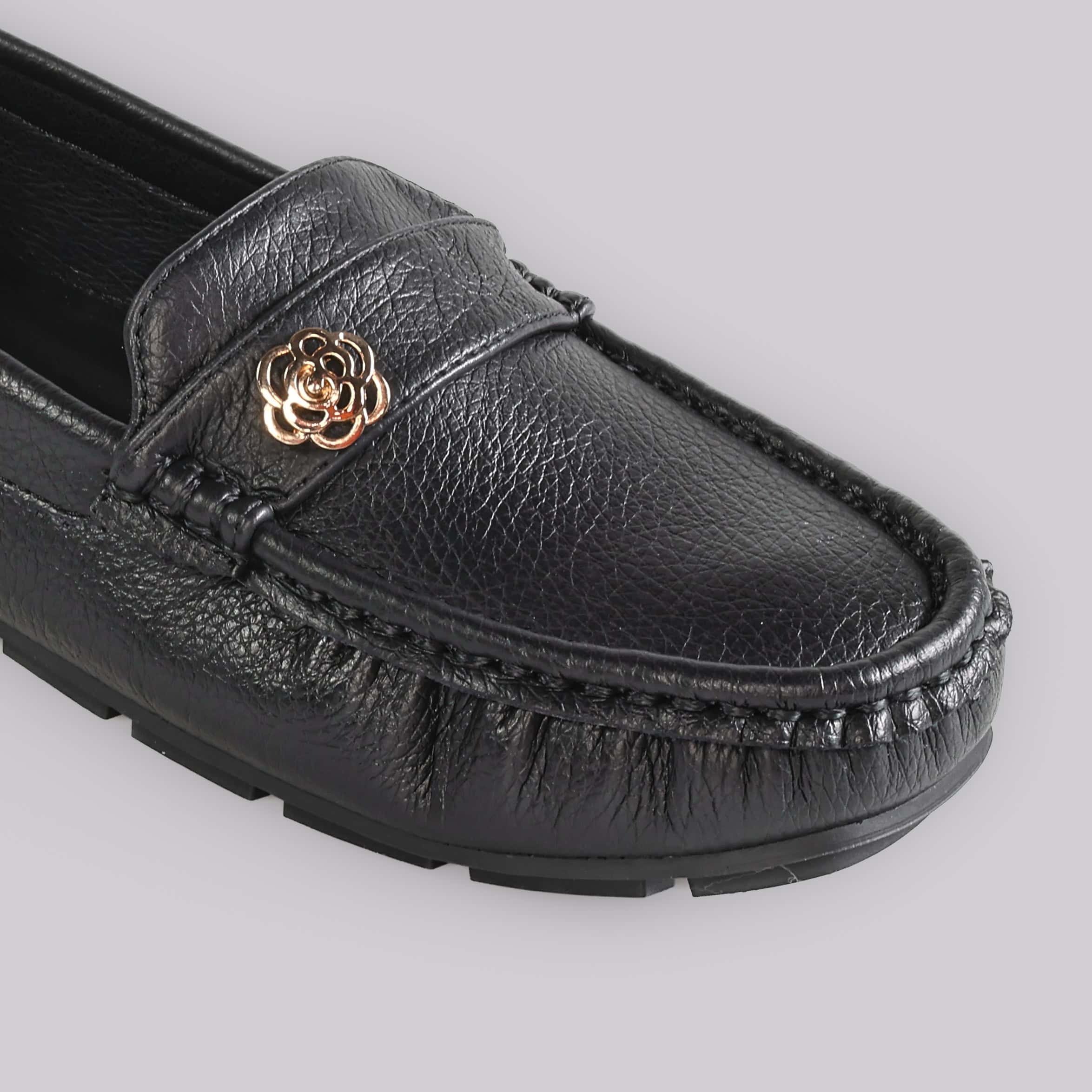 Flower – Mocassins Femmes en Noir.