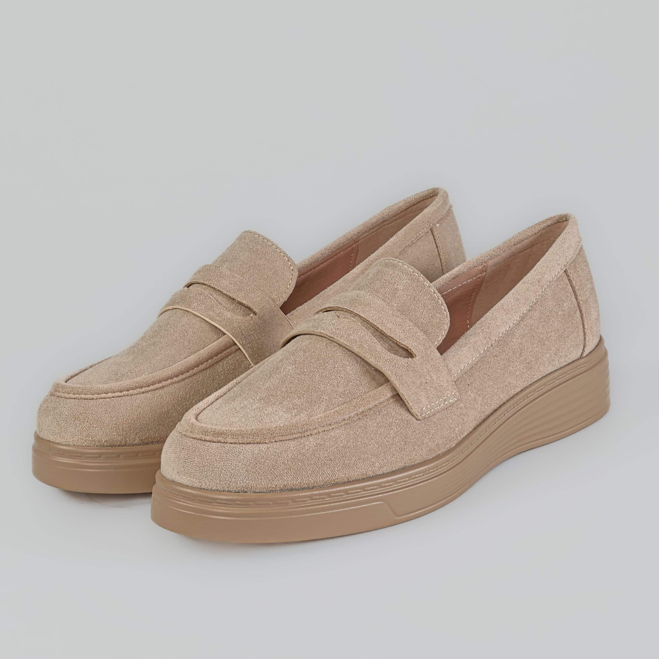 Losy – Derbies Femmes en Beige.