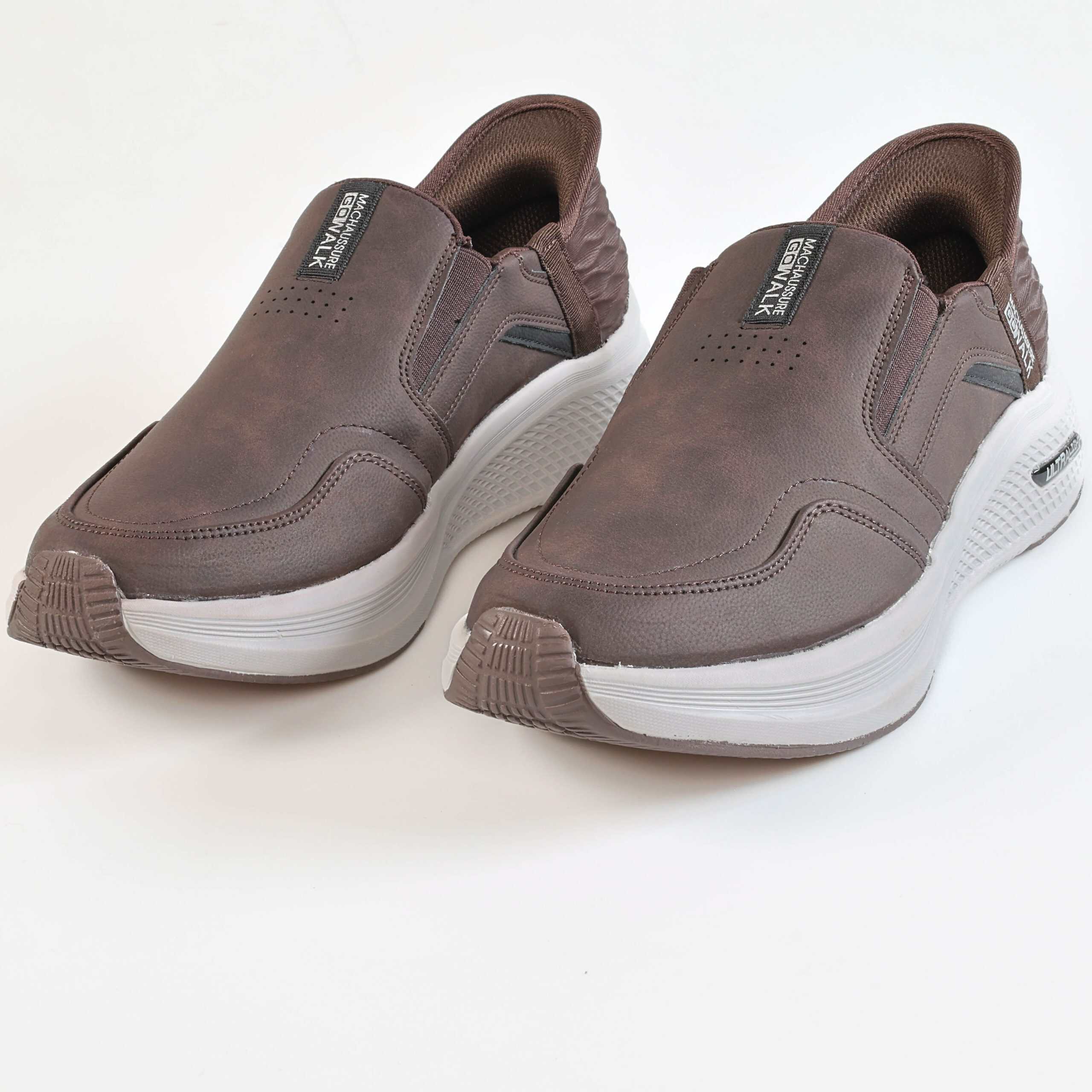 Accent – Baskets confortables Hommes en Coffee.