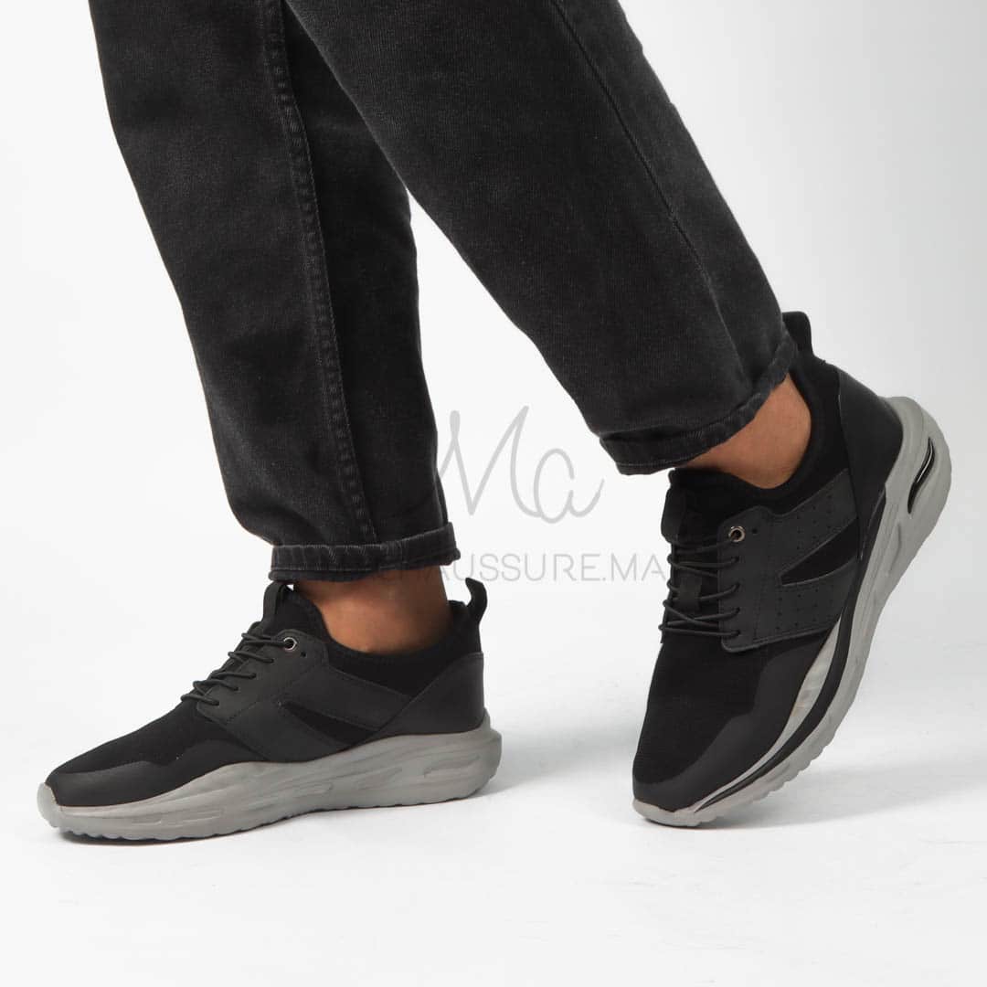 Apex - Baskets Hommes confortables en Noir.