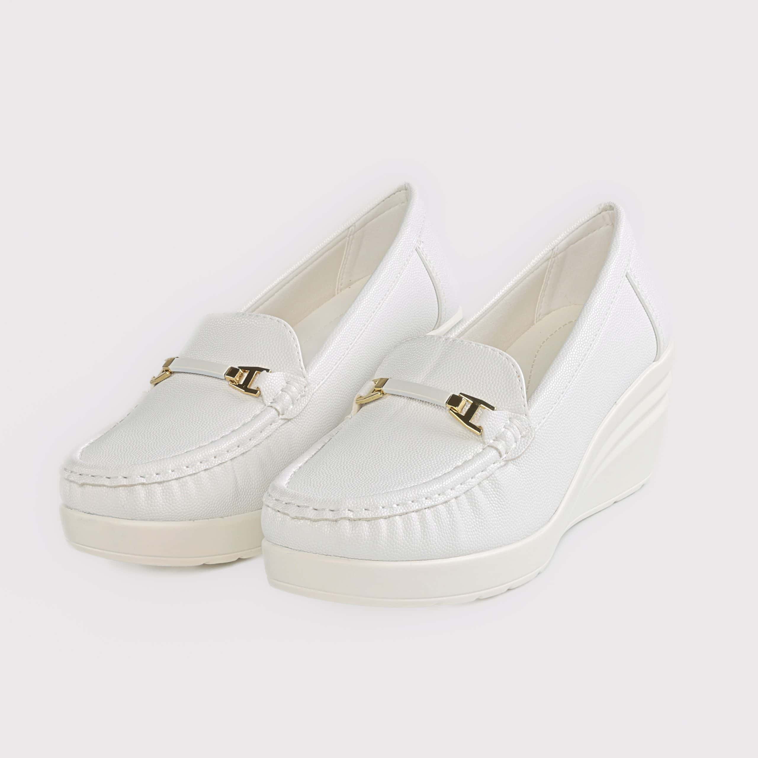 Alba – Mocassins compensées en Blanc.