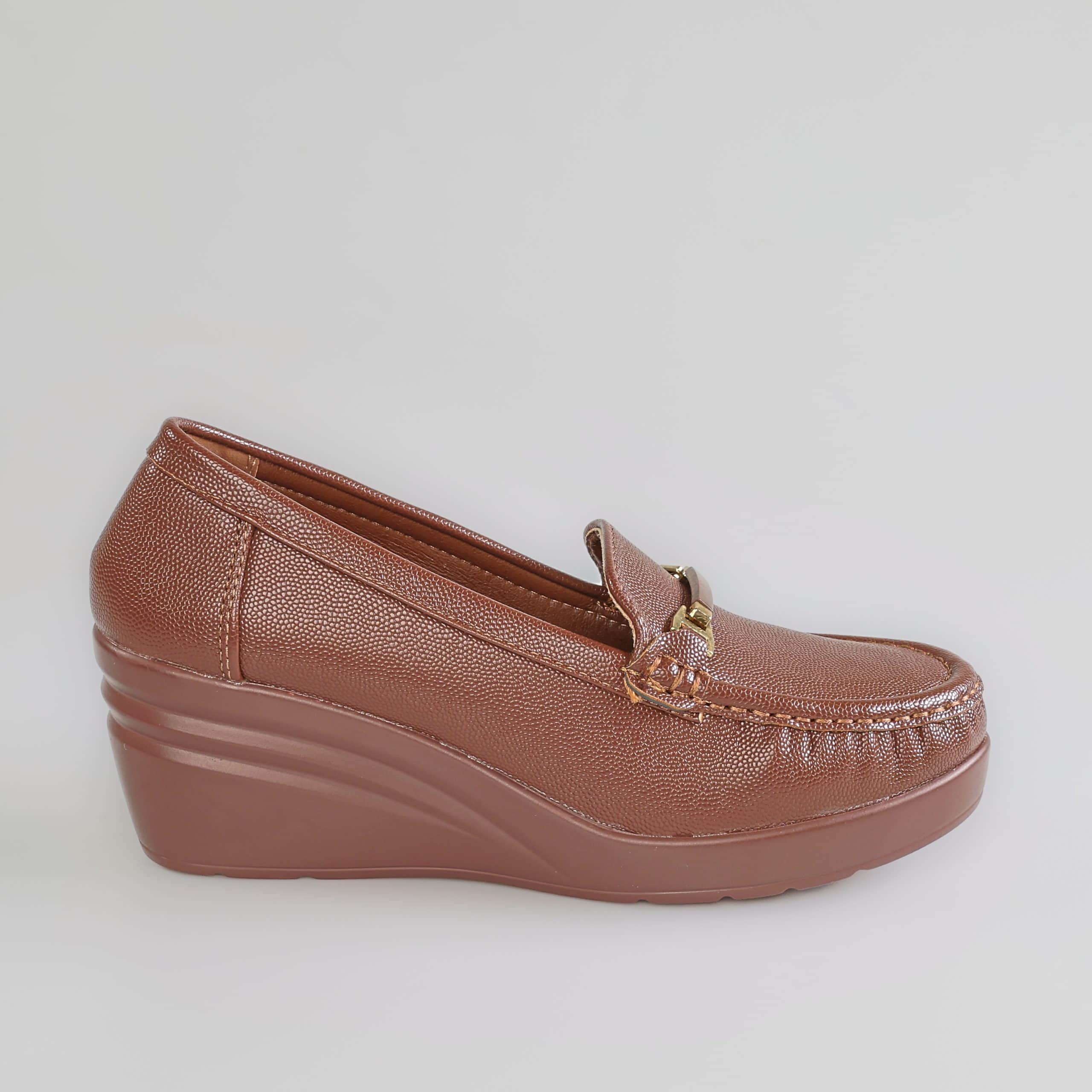 Alba – Mocassins compensées en Marron.