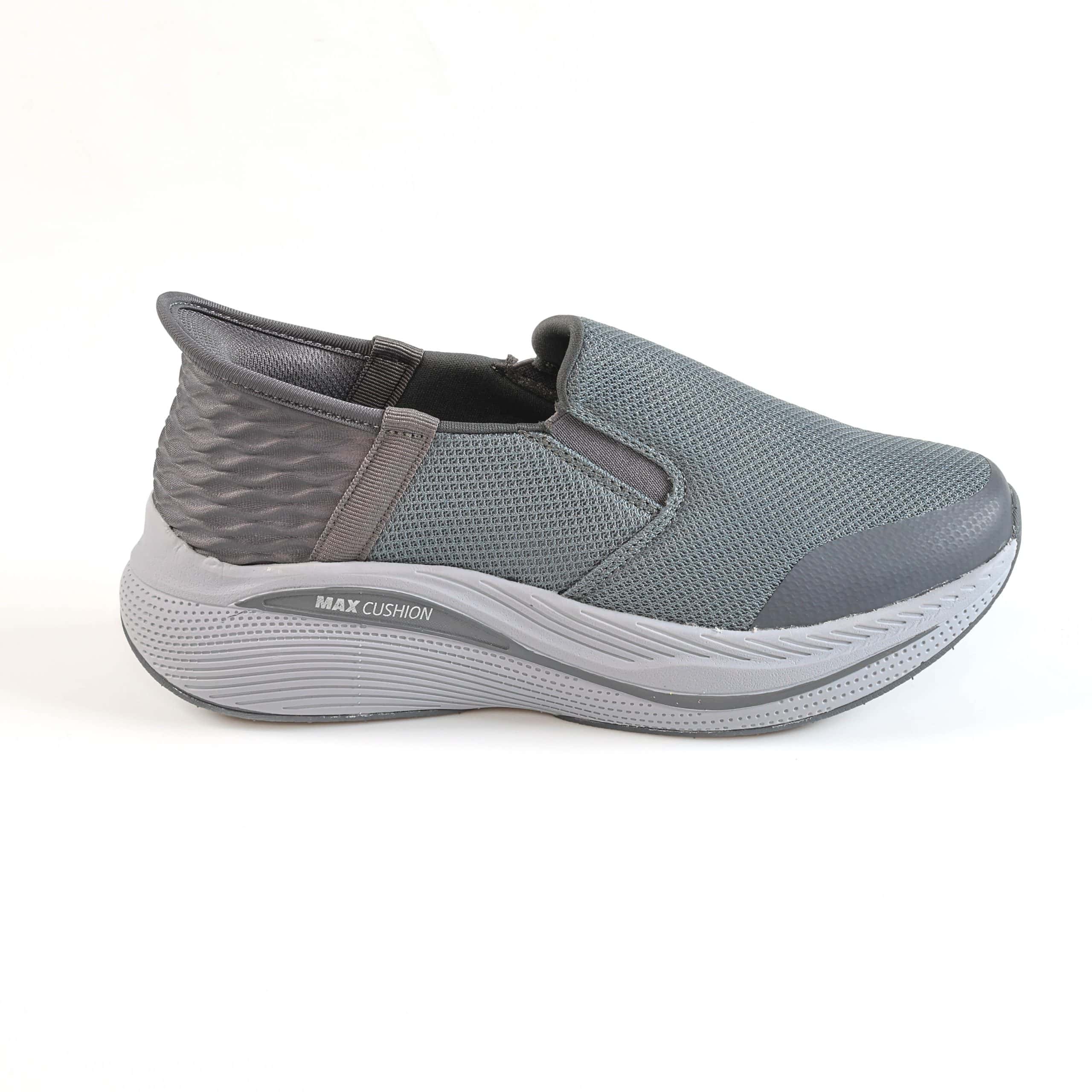 Kylian – Baskets Femmes en Gris.