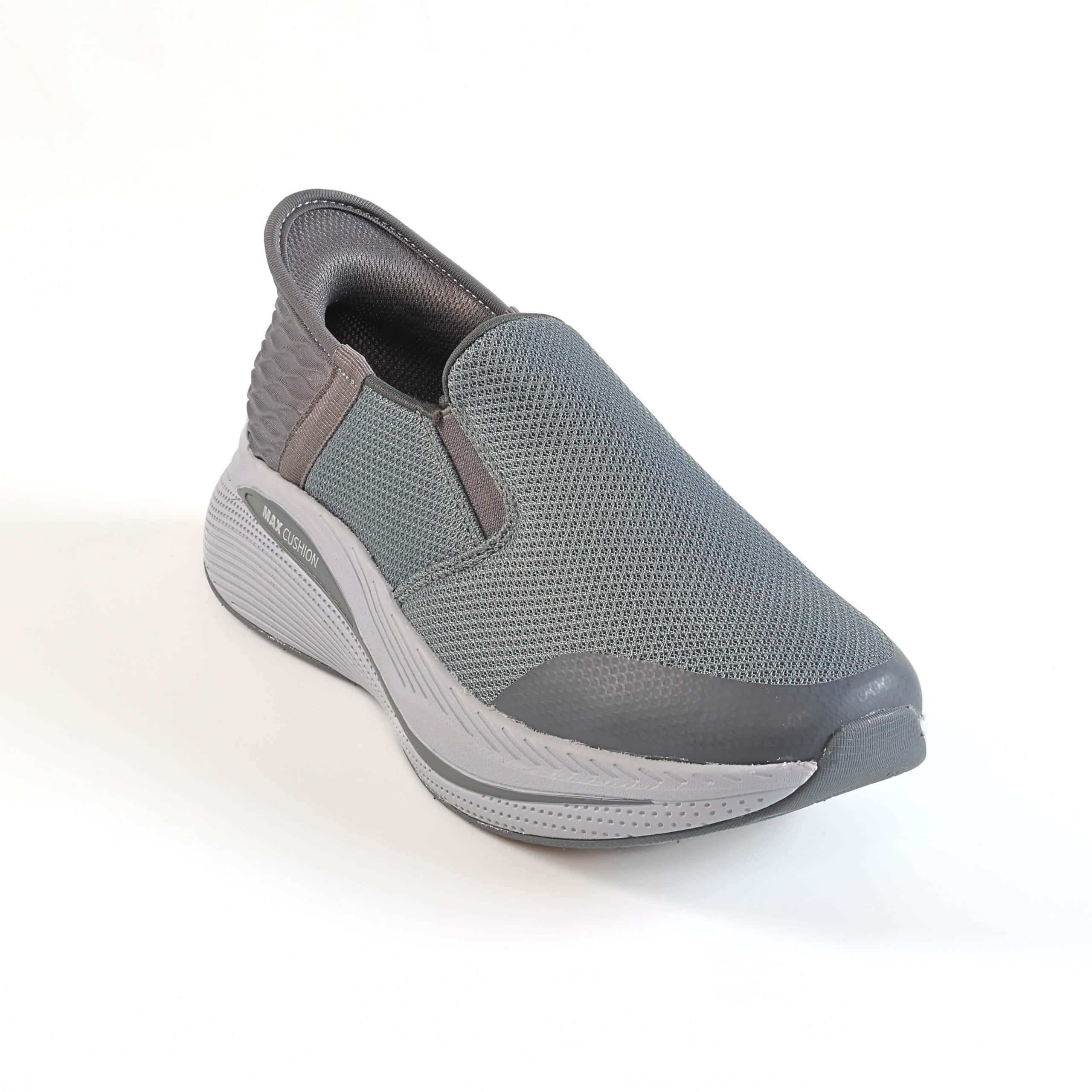 Kylian – Baskets Femmes en Gris.