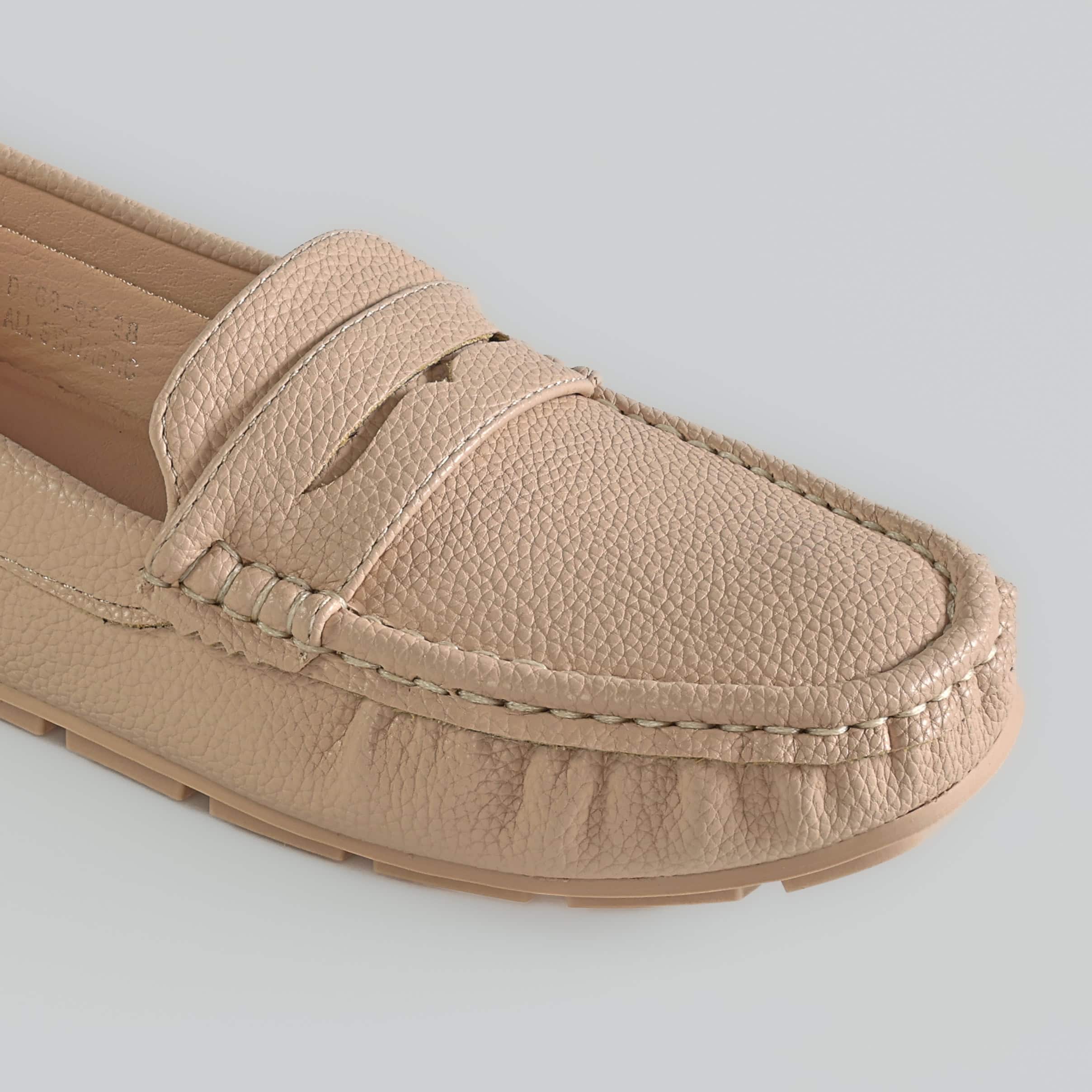 JASMINE – Mocassins Femmes en Beige.