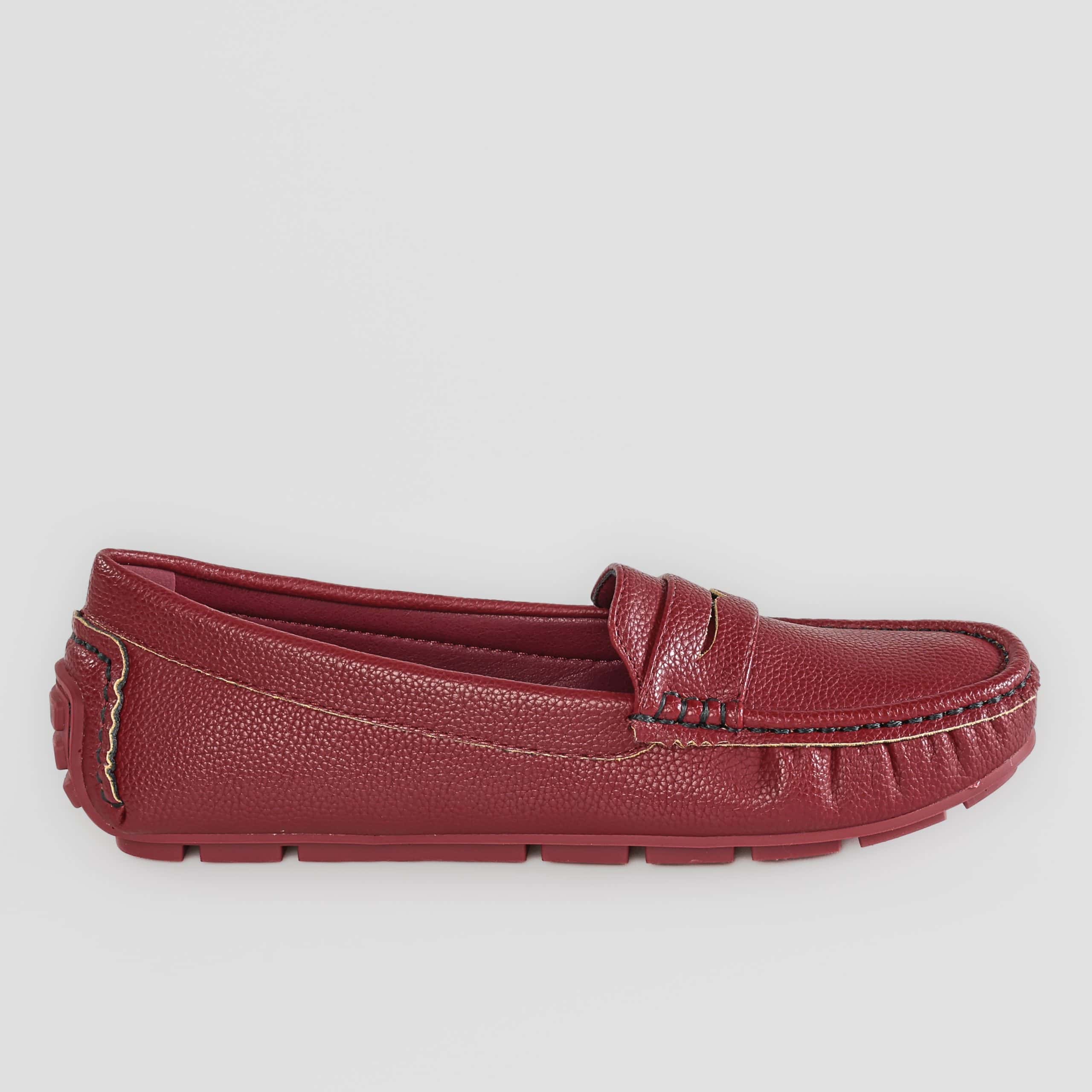 JASMINE – Mocassins Femmes en Bordeau.