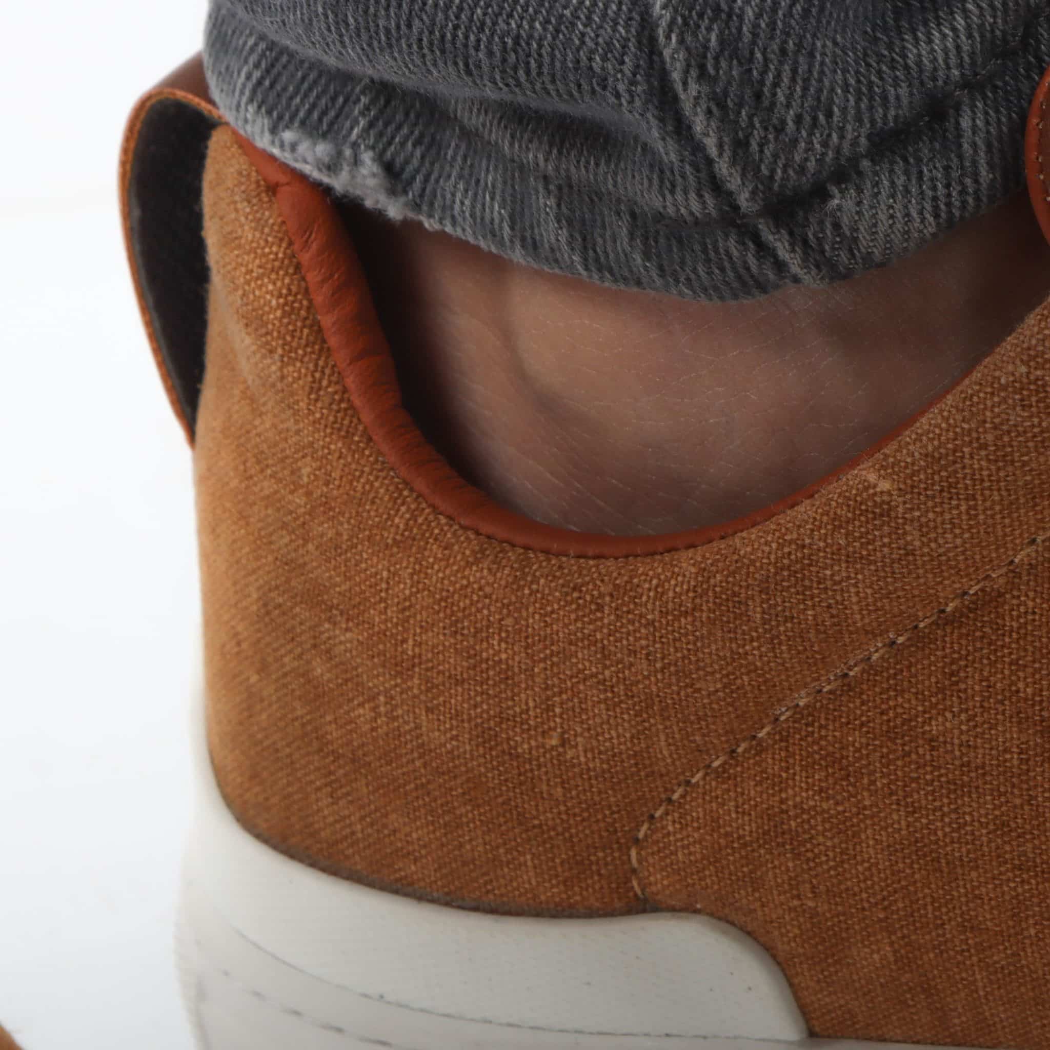Quantum - Baskets Hommes en Marron.