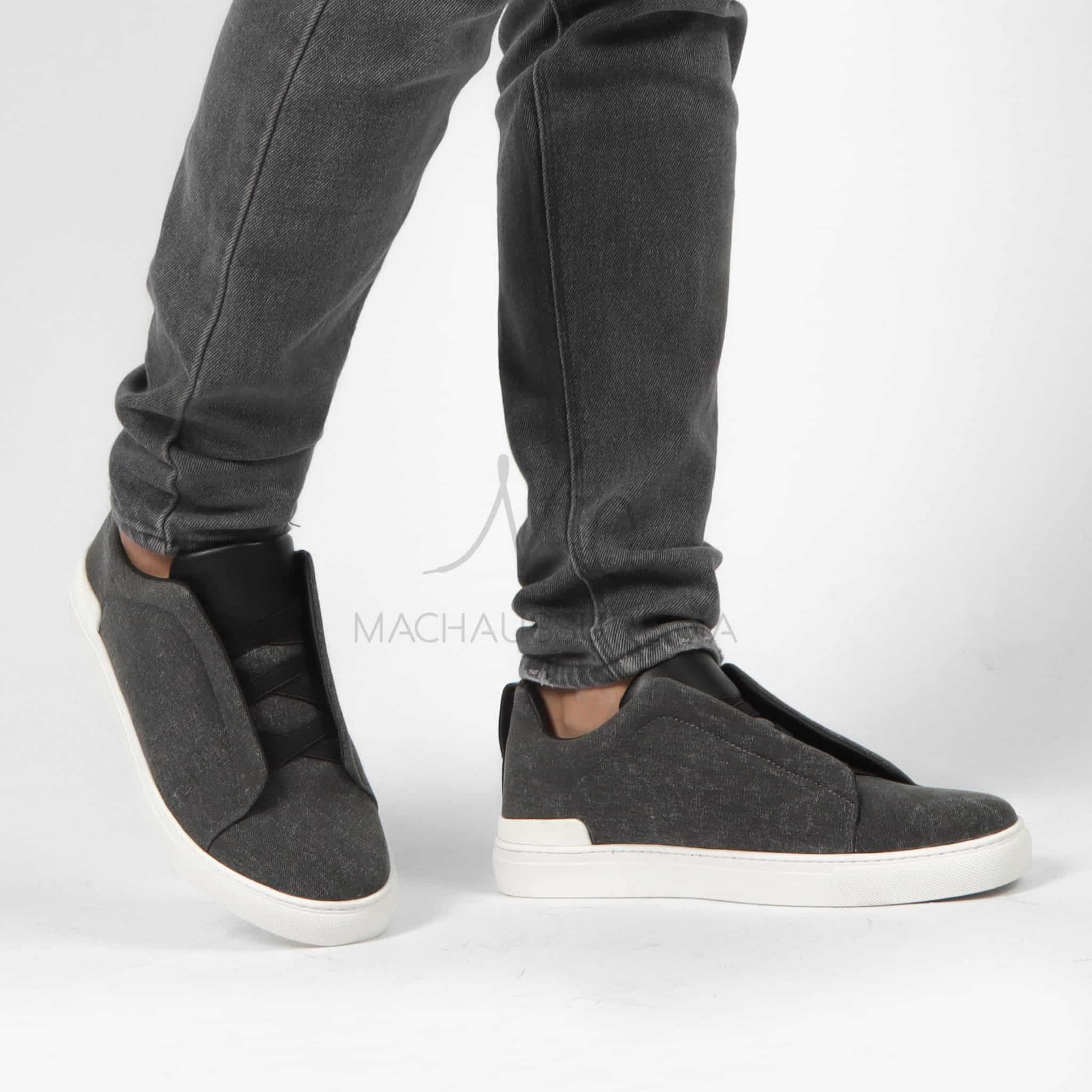 Quantum - Baskets Hommes en Noir.