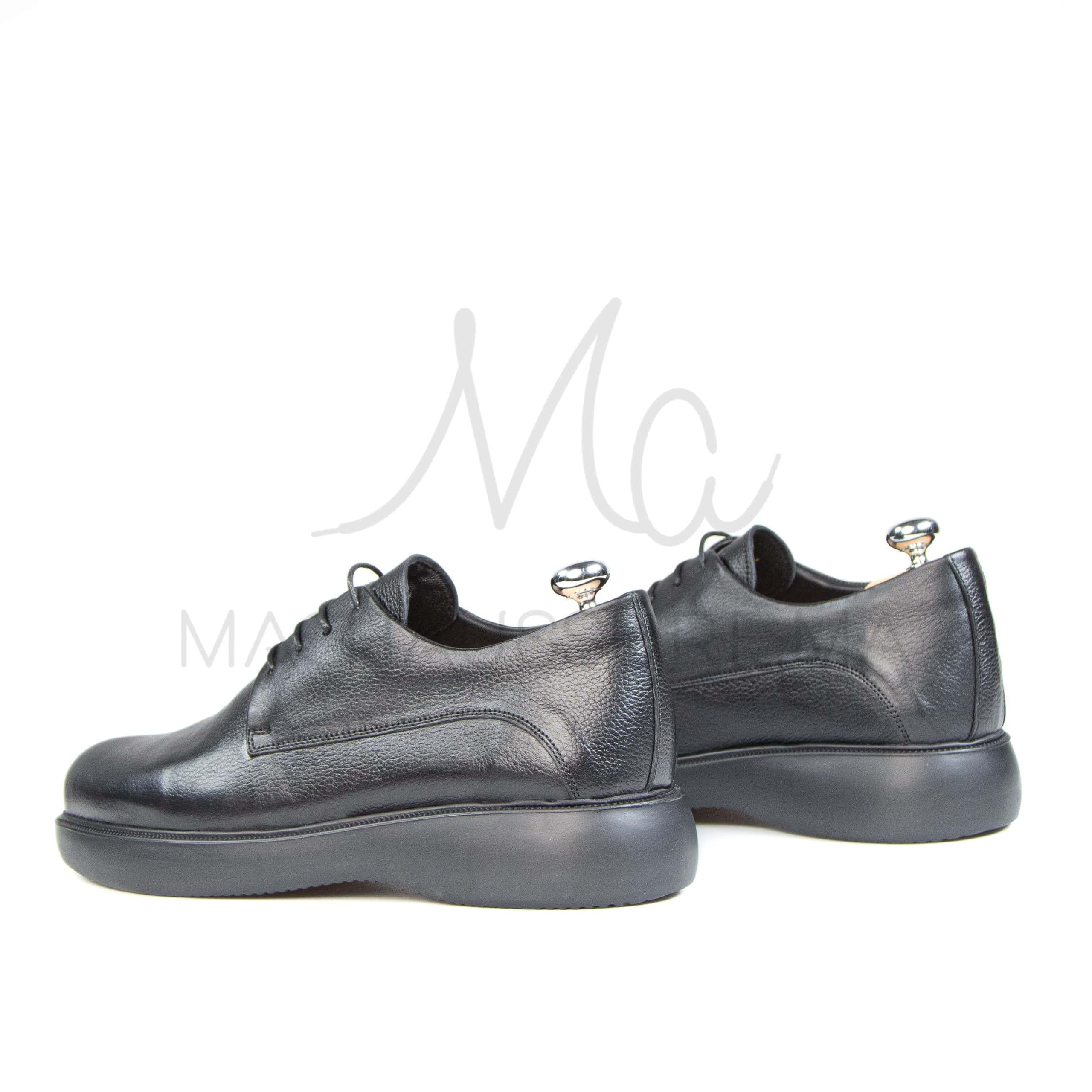 Landers – Chaussures Hommes confortables en Noir.