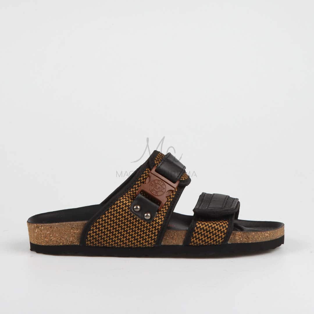 Sandales Plates Homme TABAC.