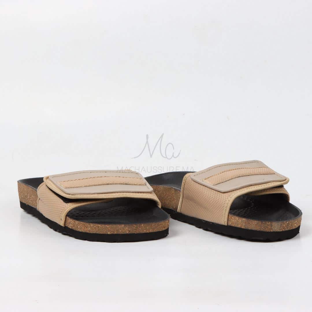 Sandales Plates confortable en Beige.