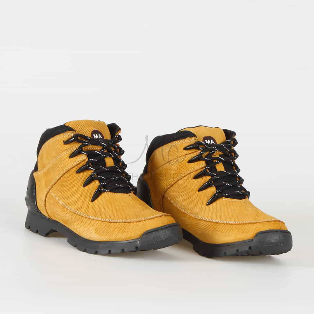 NICO - Bottines en Moutarde.