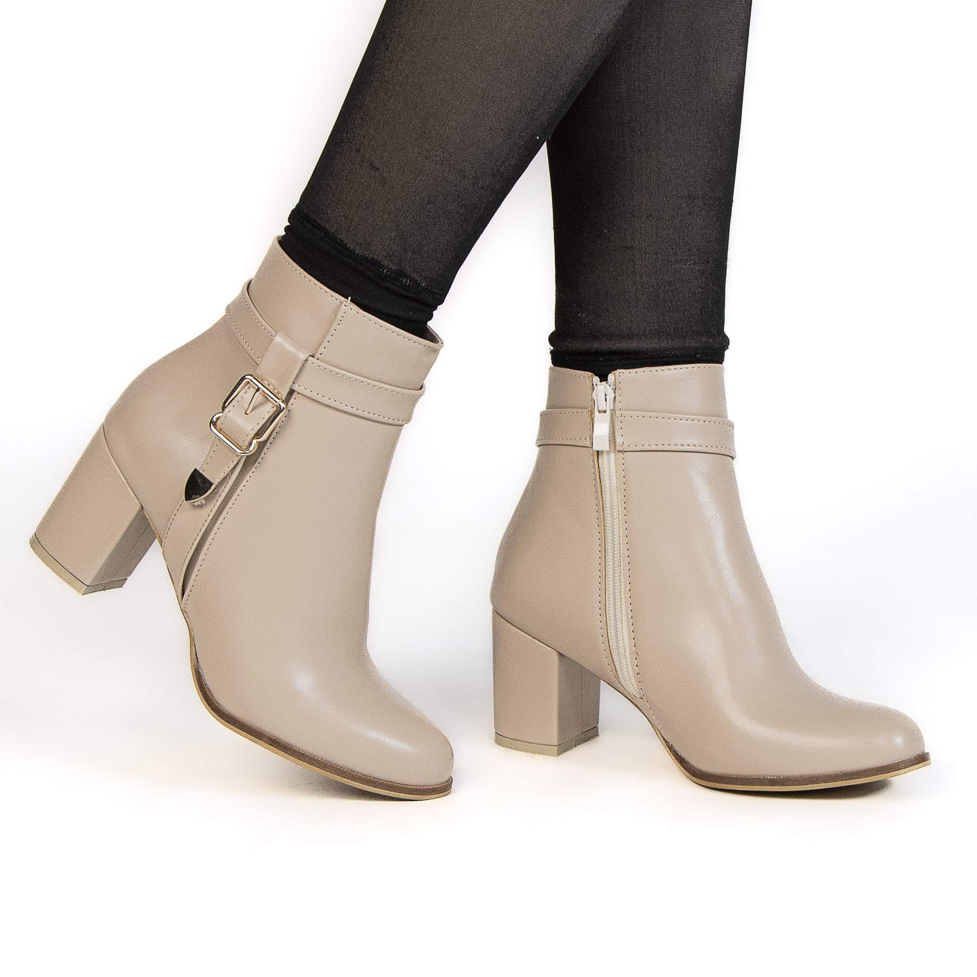 Kalvy – Bottines Femmes en Beige.