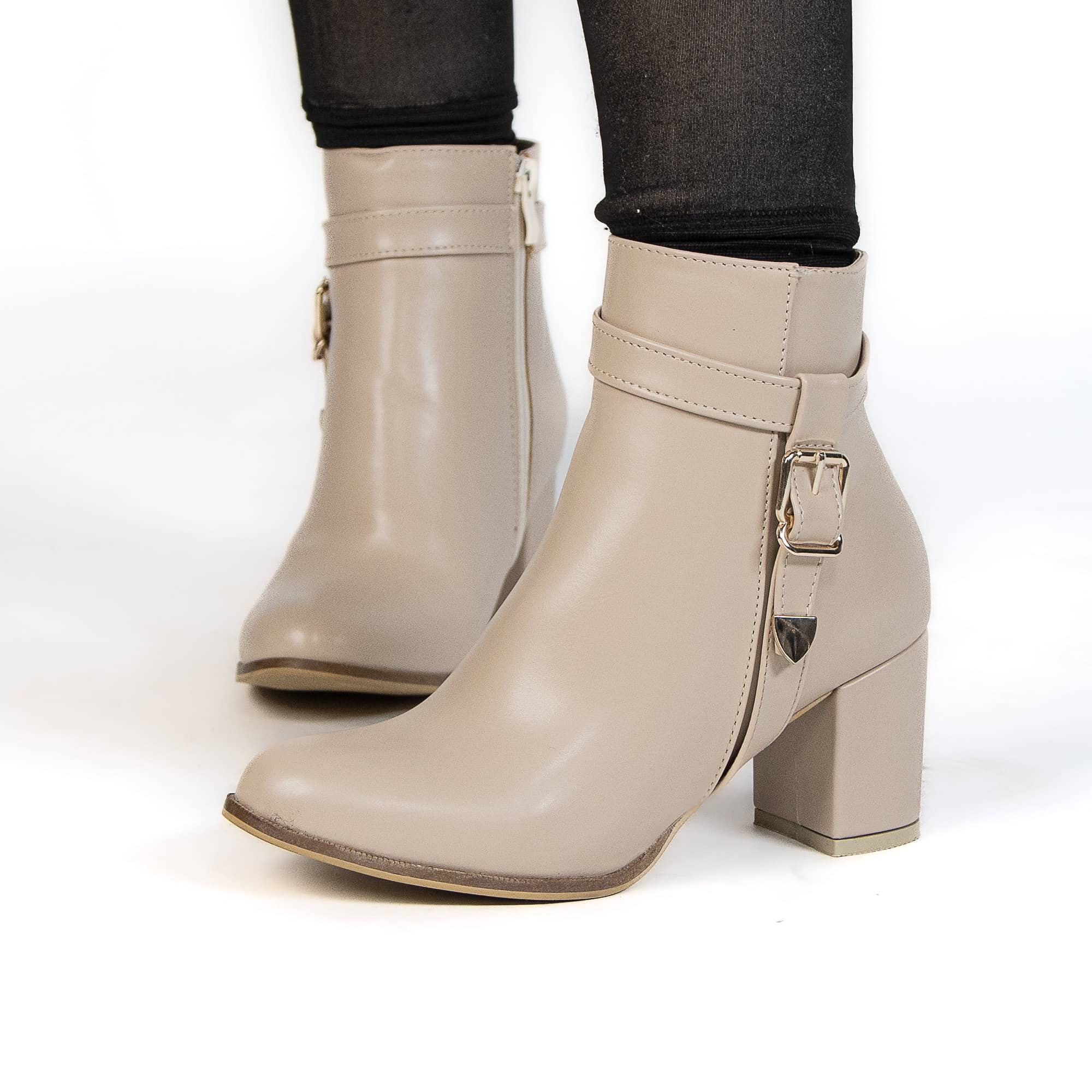 Kalvy – Bottines Femmes en Beige.