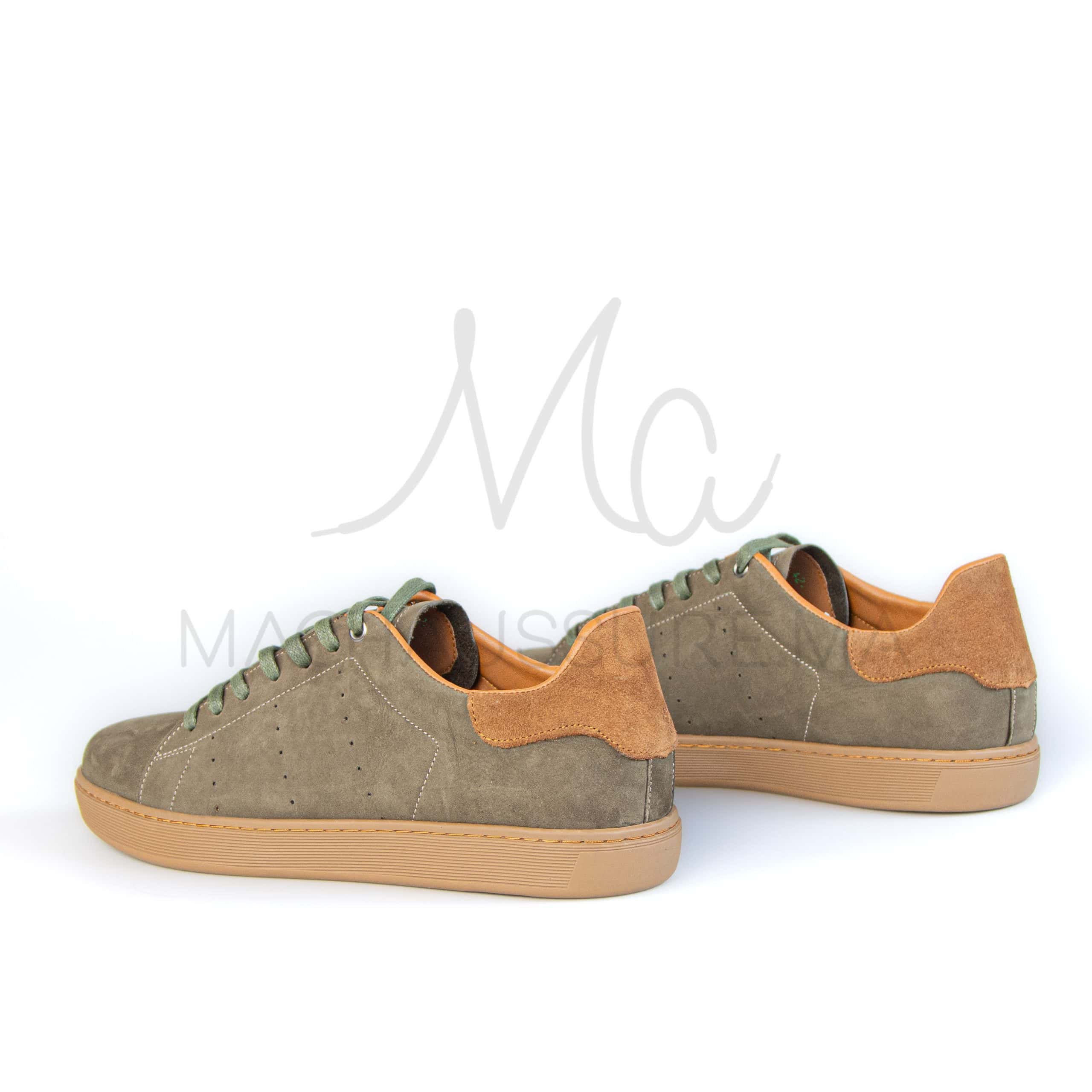 Magnat – Baskets hommes en Nubuck Vert.