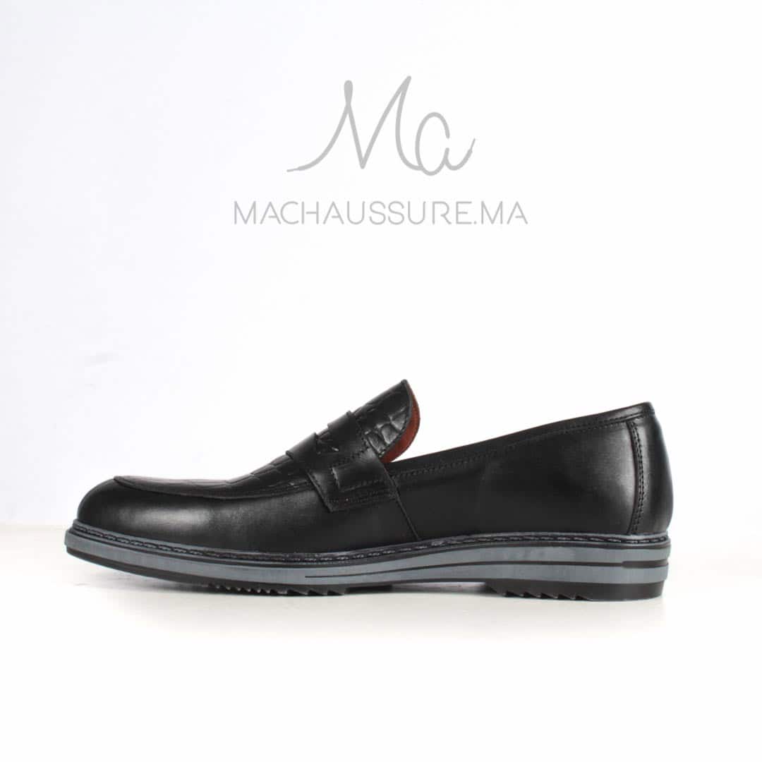 ALBURQUE - Chaussure de ville en noir.
