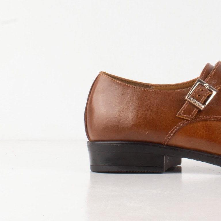 DUBLON – Chaussure de ville à double boucle en cuir Tabac.