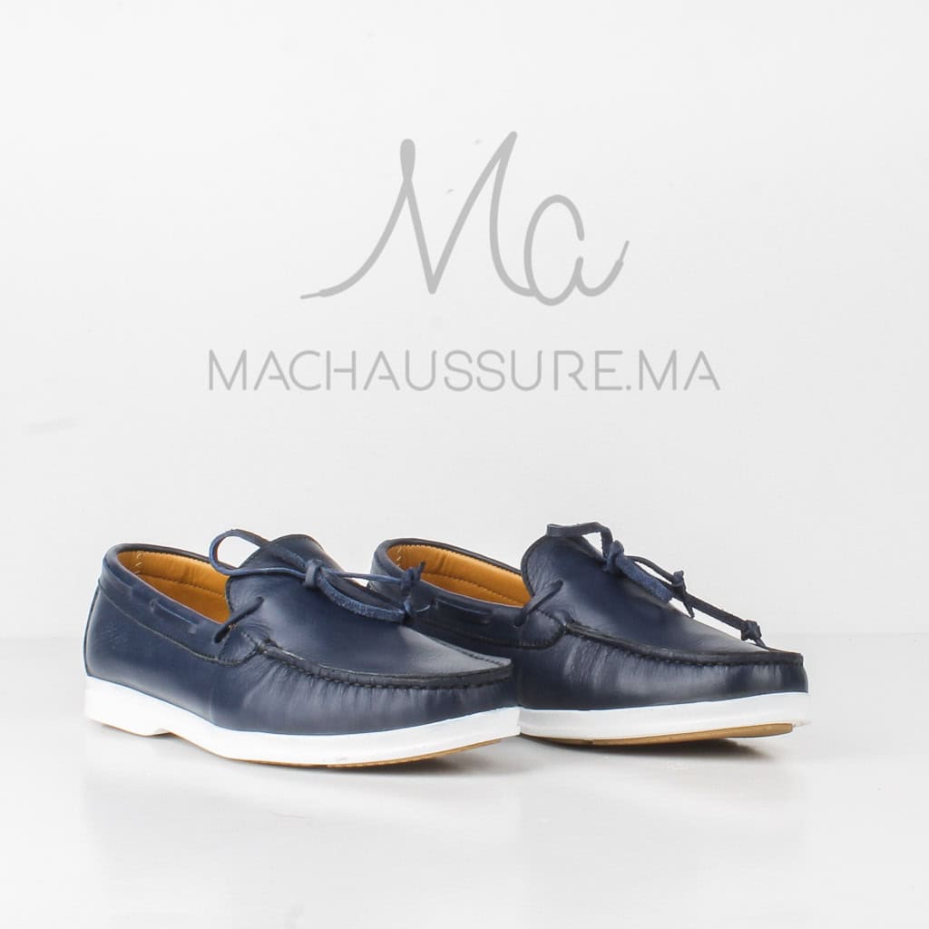 PIER-ONE Chaussures bateau en Cuir Bleu.