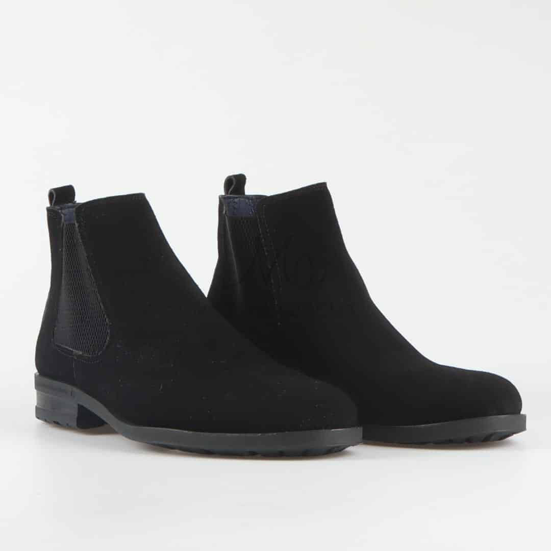 CHELSEA - Bottines en Daim Noir.