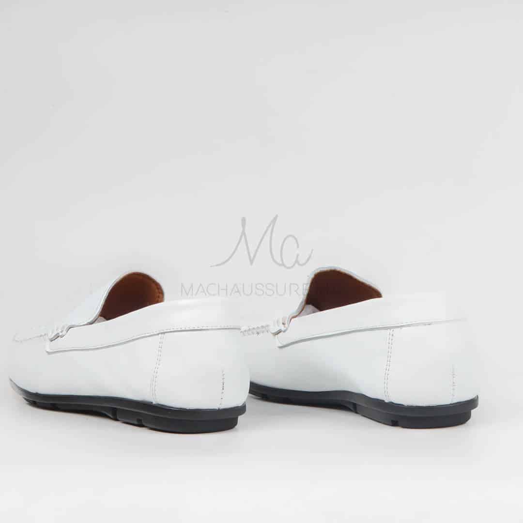 SOSTIAS – Mocassins 100 % Cuir en Blanc.