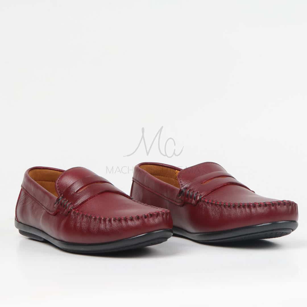 Mocassins 100% Cuir Grenat.