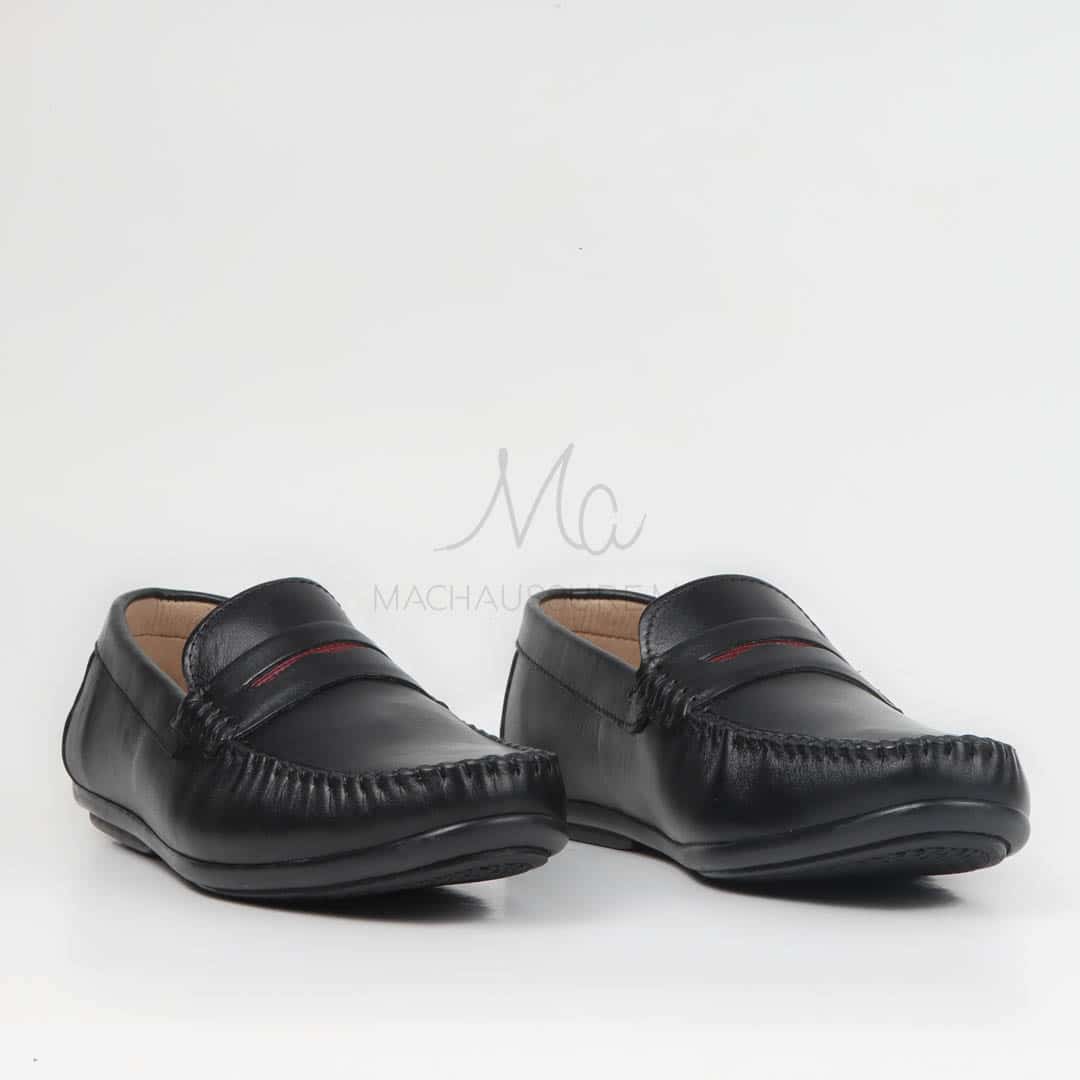 Mocassins 100% Cuir Noir.