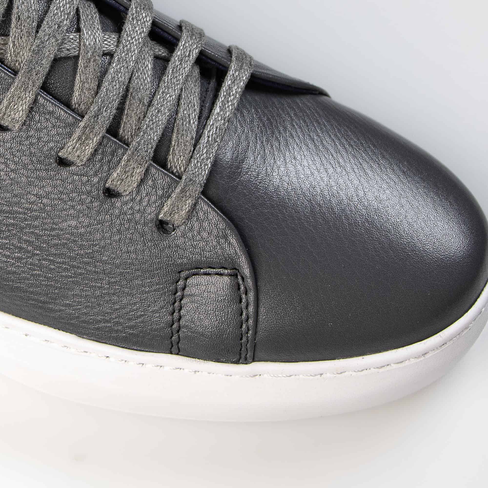 Velocity - Baskets confortables en Gris.